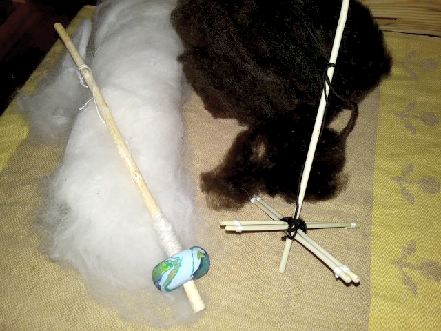 Bettinahof_hand_spindle.png
