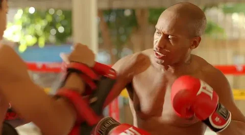 Chris boxing in Thailand
