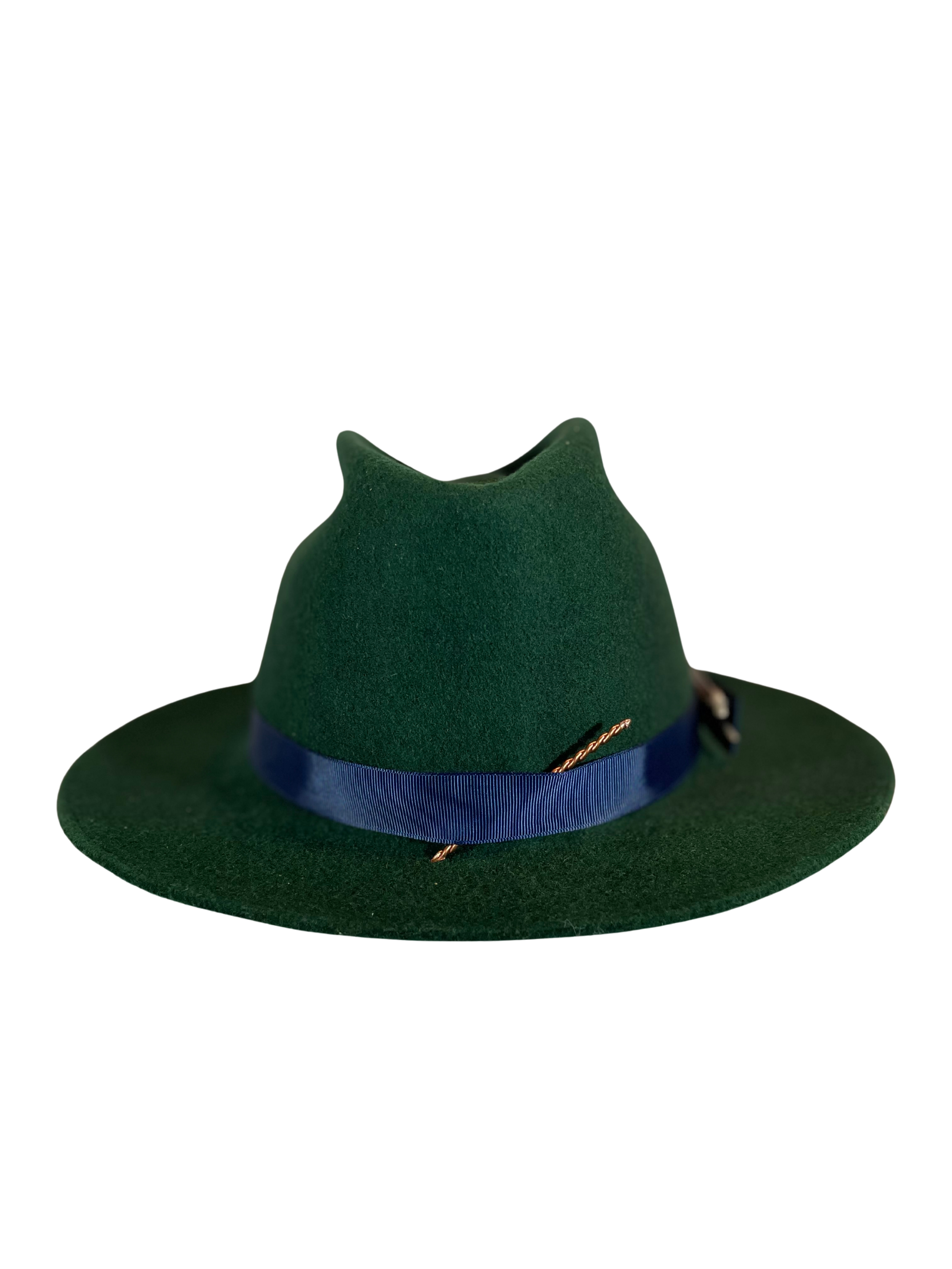 Wide Cattleman Front View
