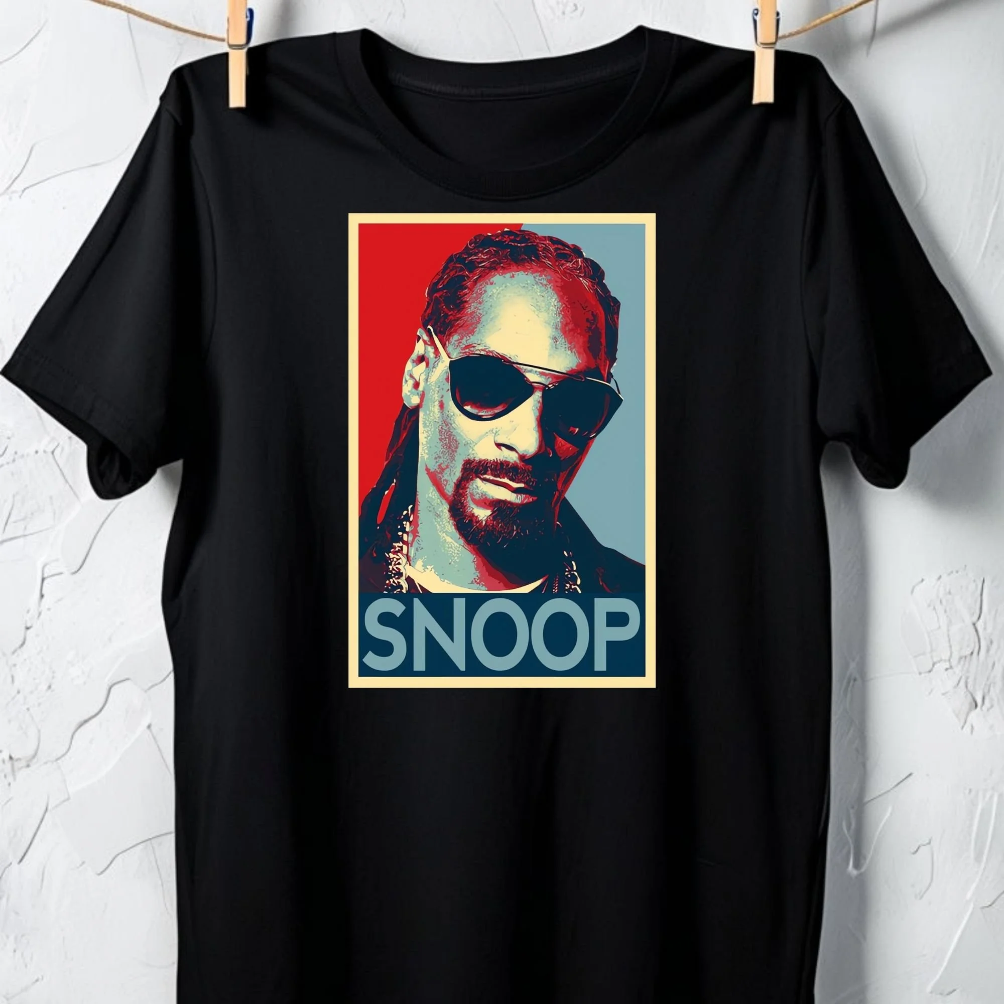 Snoop Dogg – Iconic Style Graphic Unisex Tee