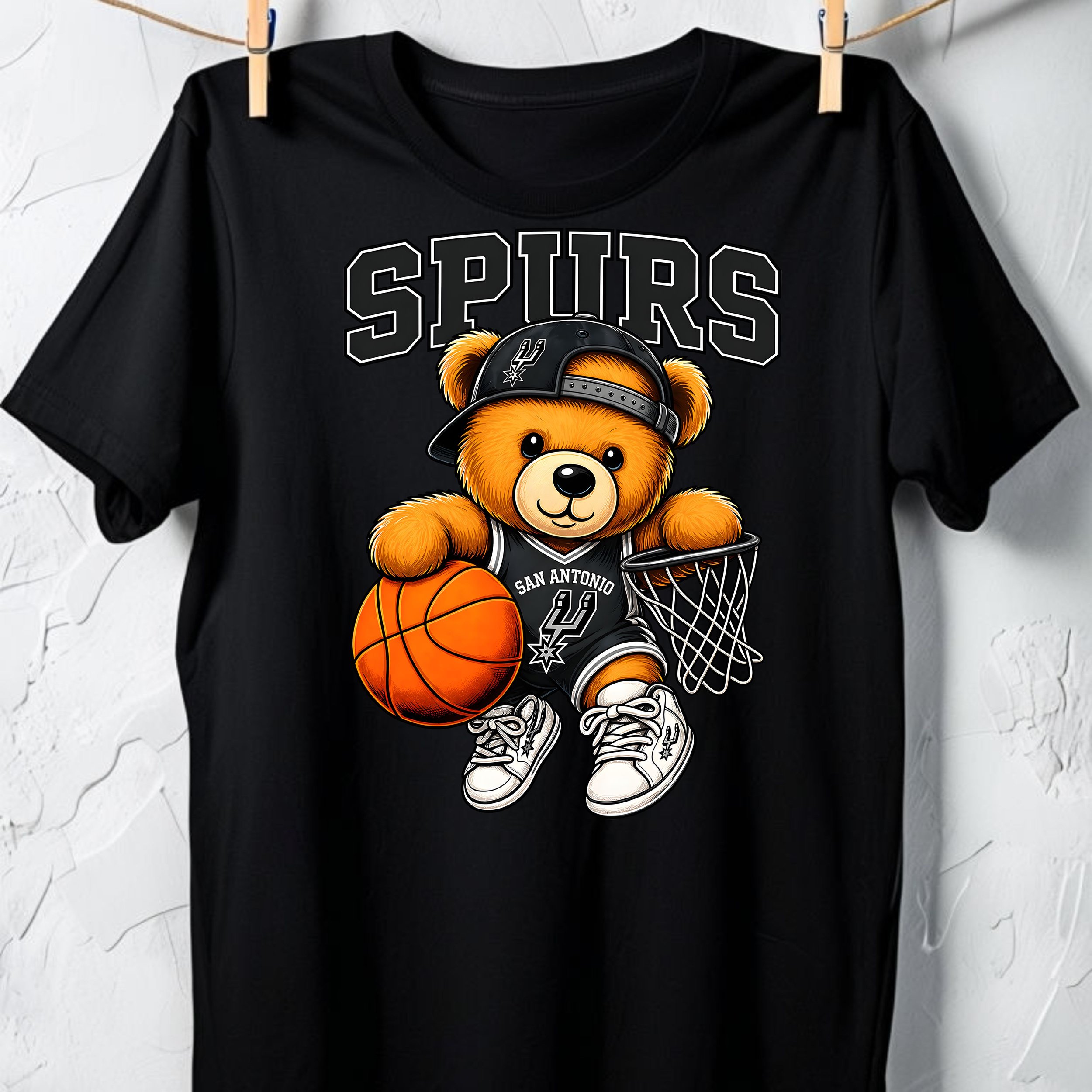 TEAM SPIRIT BEAR T SHIRT - SPURS