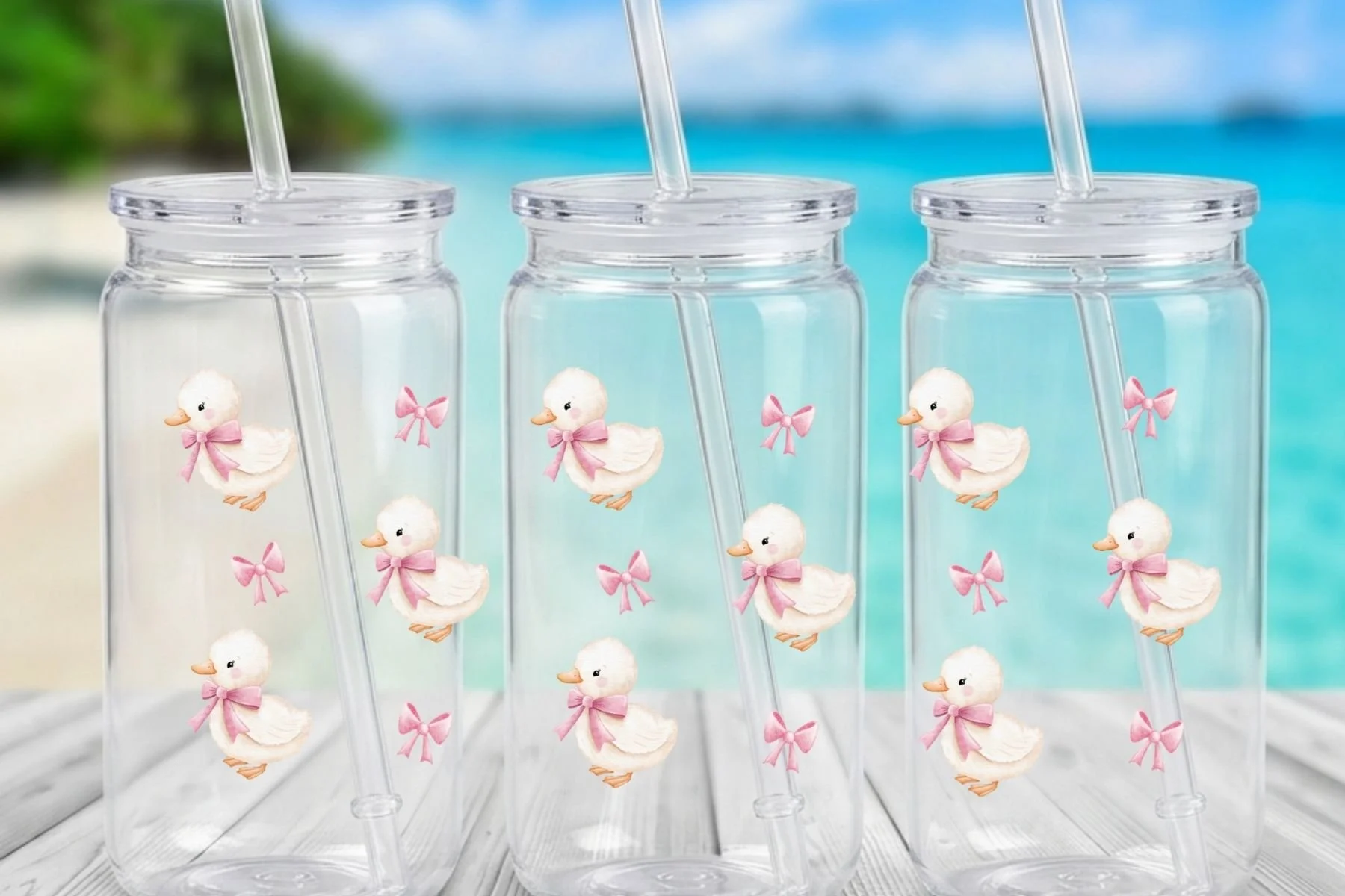 Duckling & Pink Bows 16 oz. Can-Shaped Plastic Tumbler
