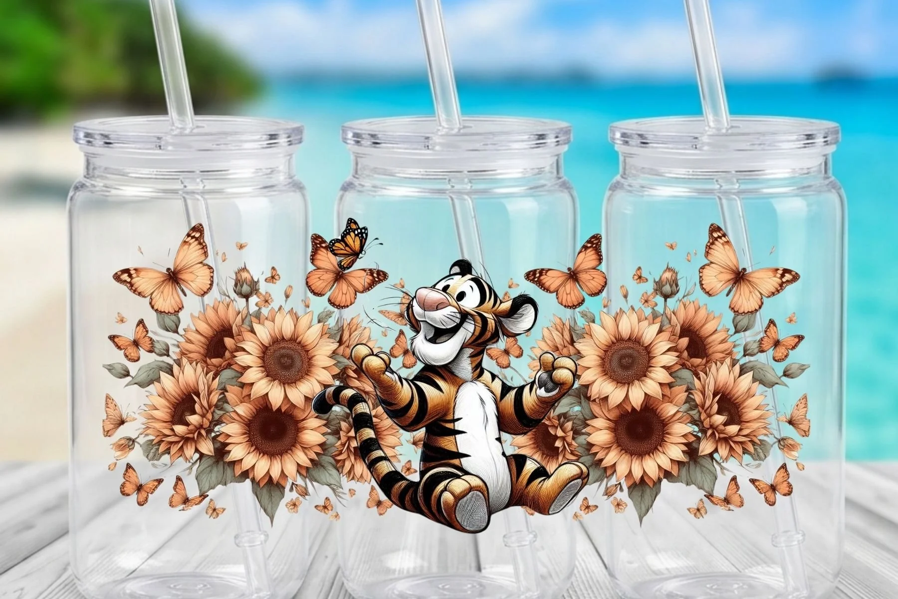 Tigger and Sunflower 16 oz. Can-Shaped Plastic Tumbler