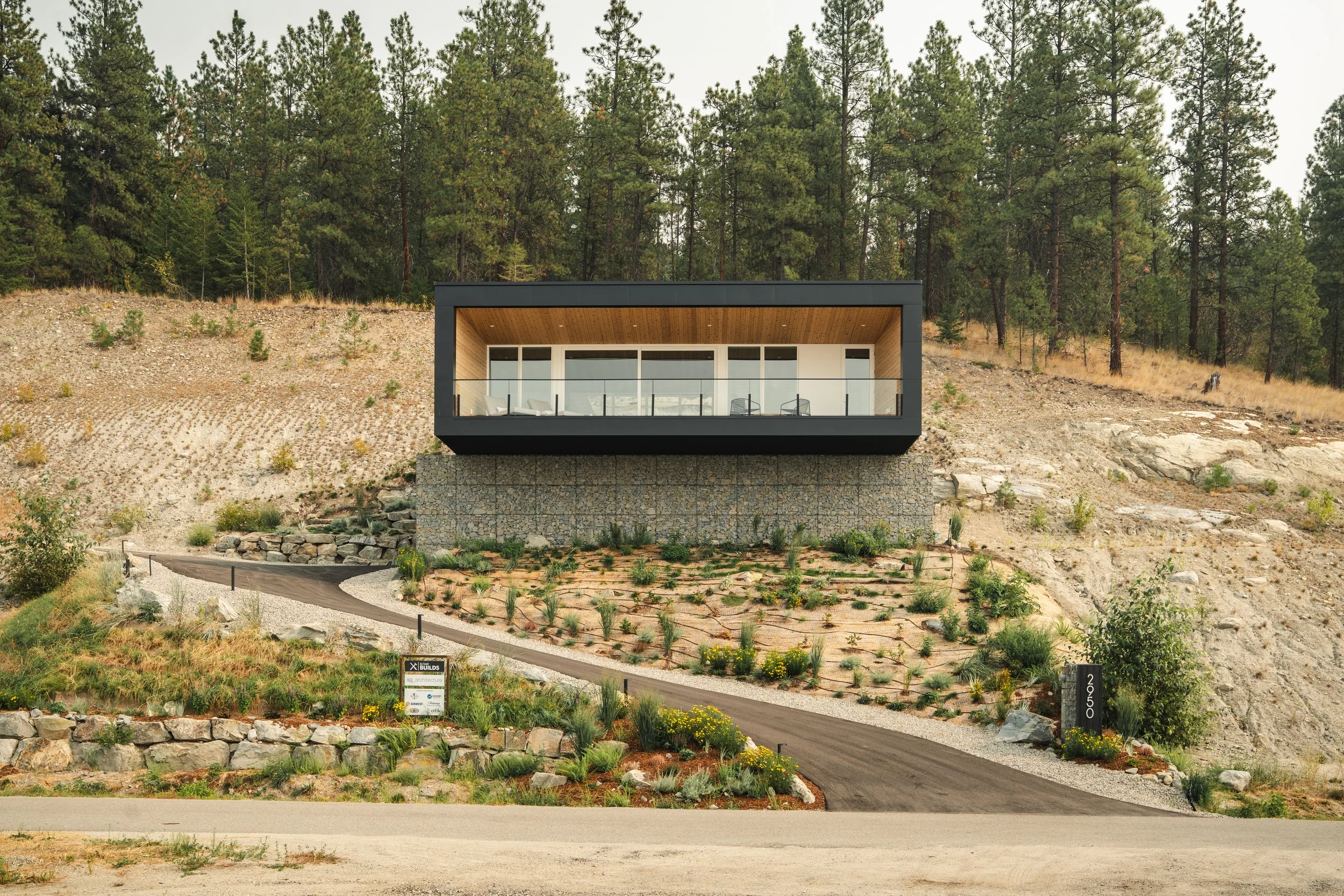 fairframes-Godwin Residence-02.jpg