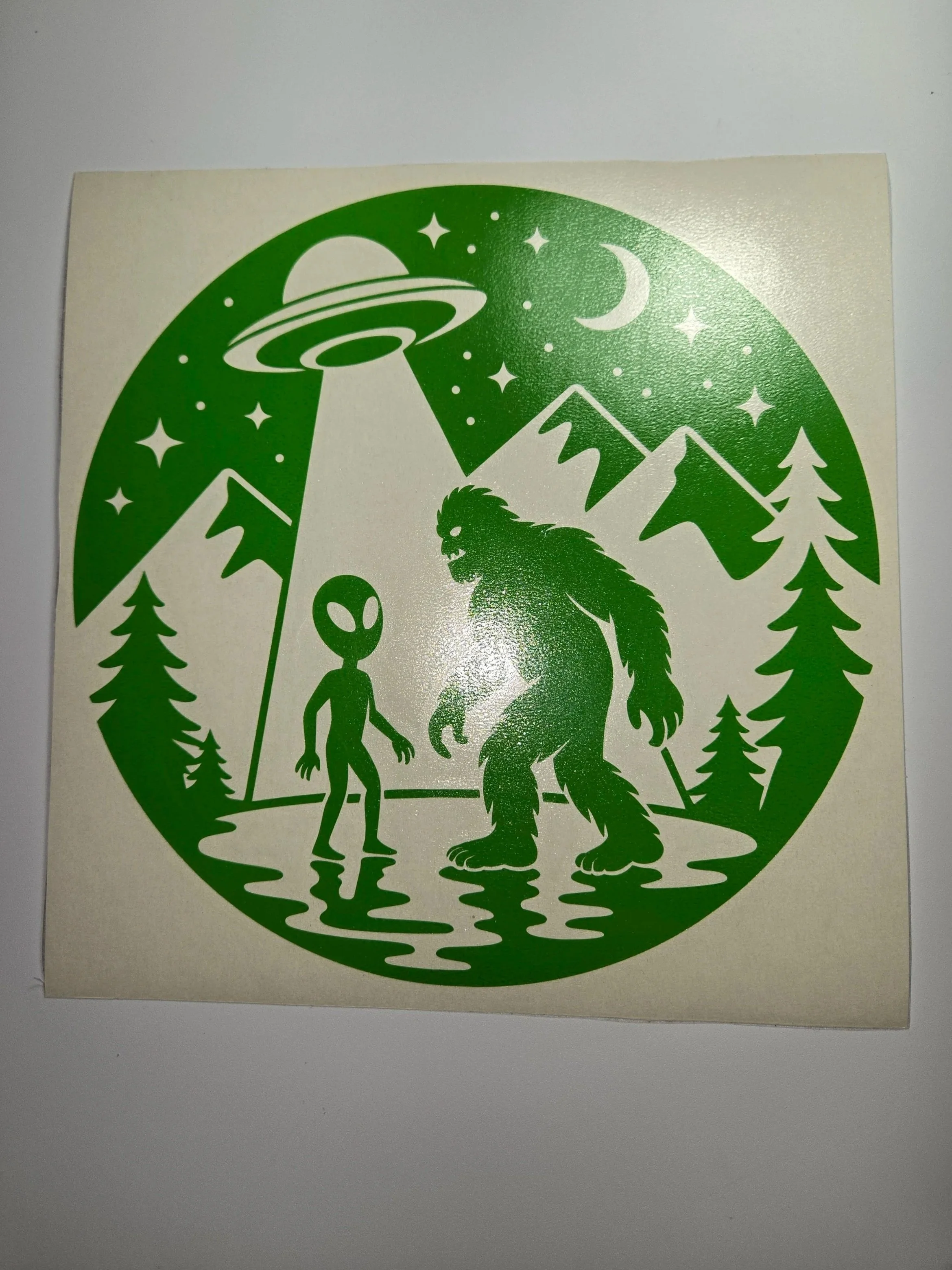 7.5" Close Encounters Decal