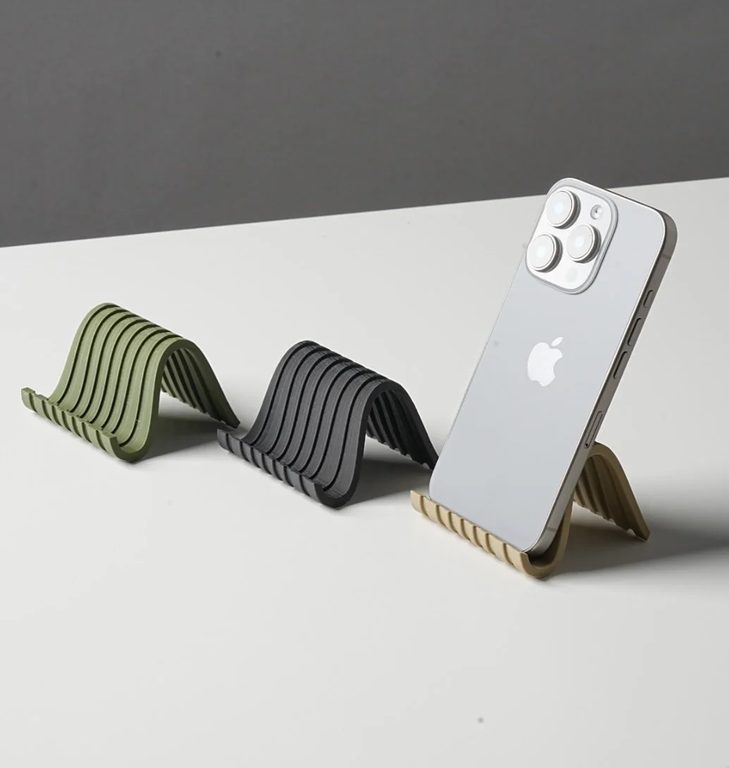Minimalistic Phone Stand — Clean Desk Essential