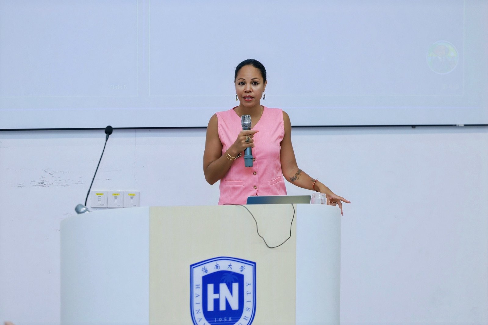 Francine Carron doing a guest lecture at Hainan University in China