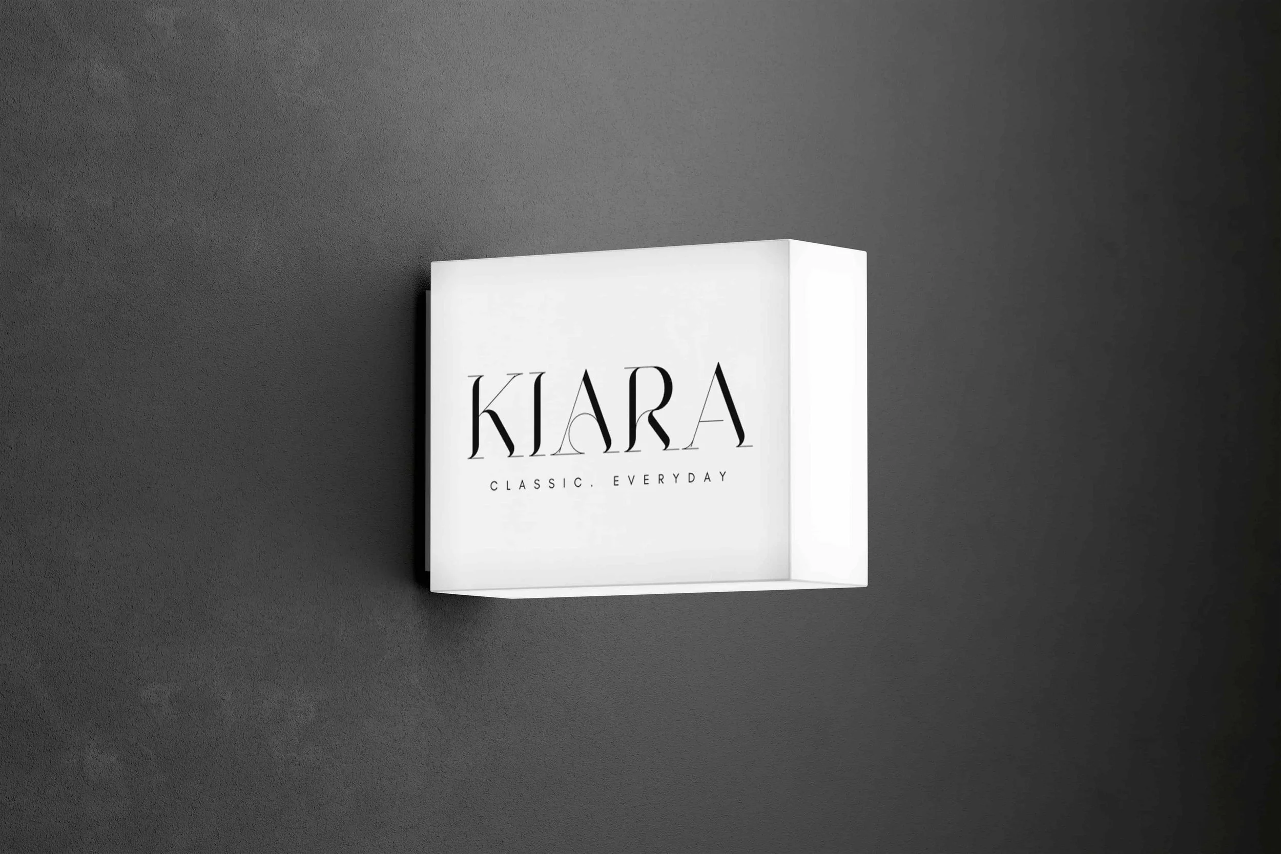 Lightbox Sign Kiara.jpg