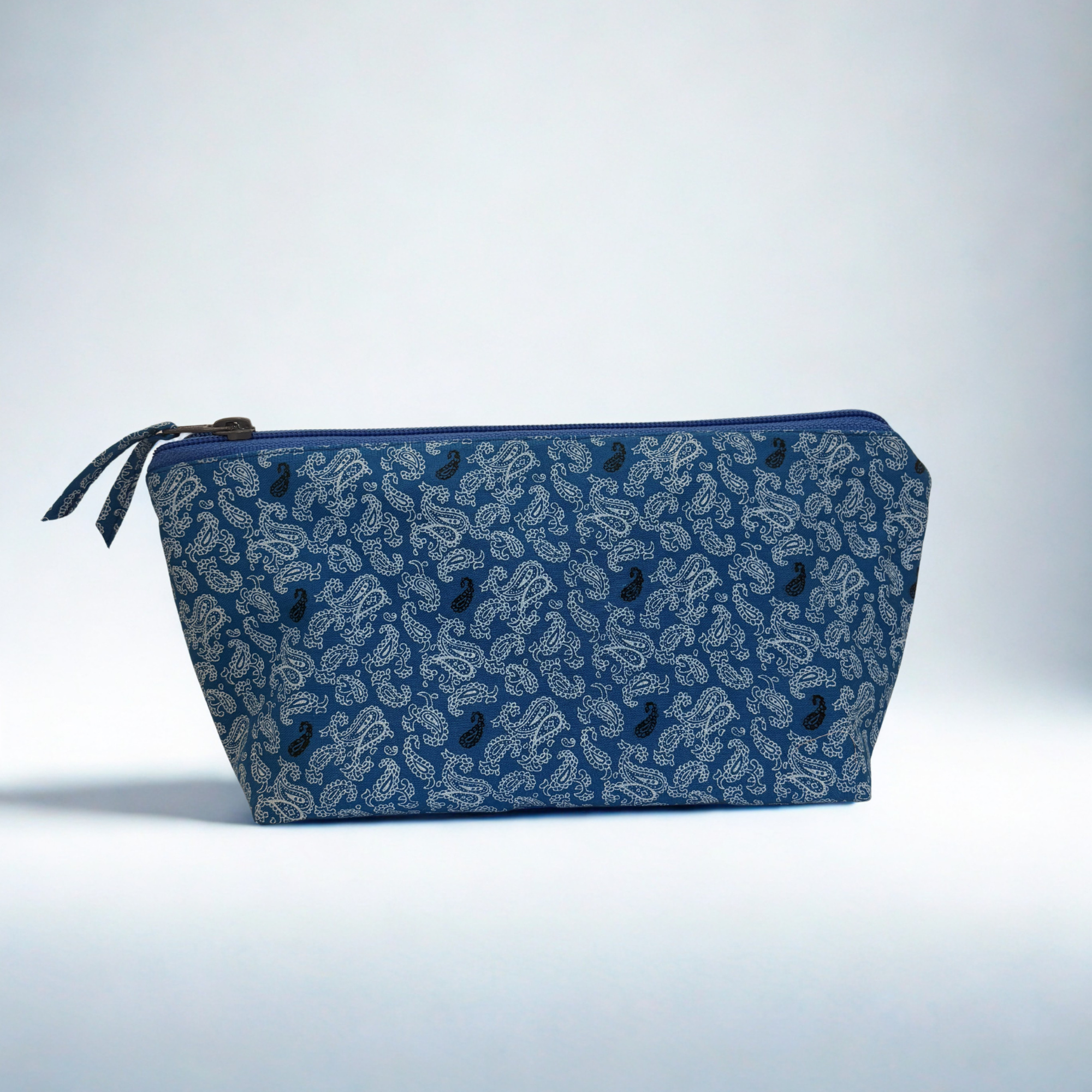 Medium Toiletry Bag