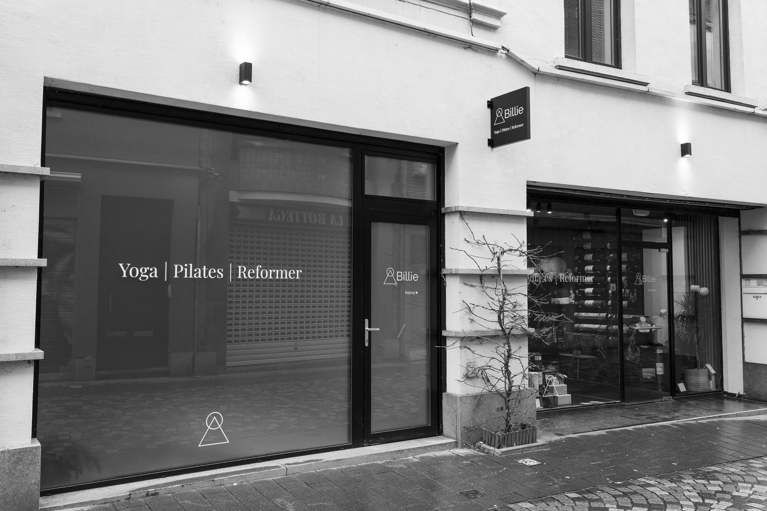 gevel van Billie Studio in de Basiliekstraat in Halle
