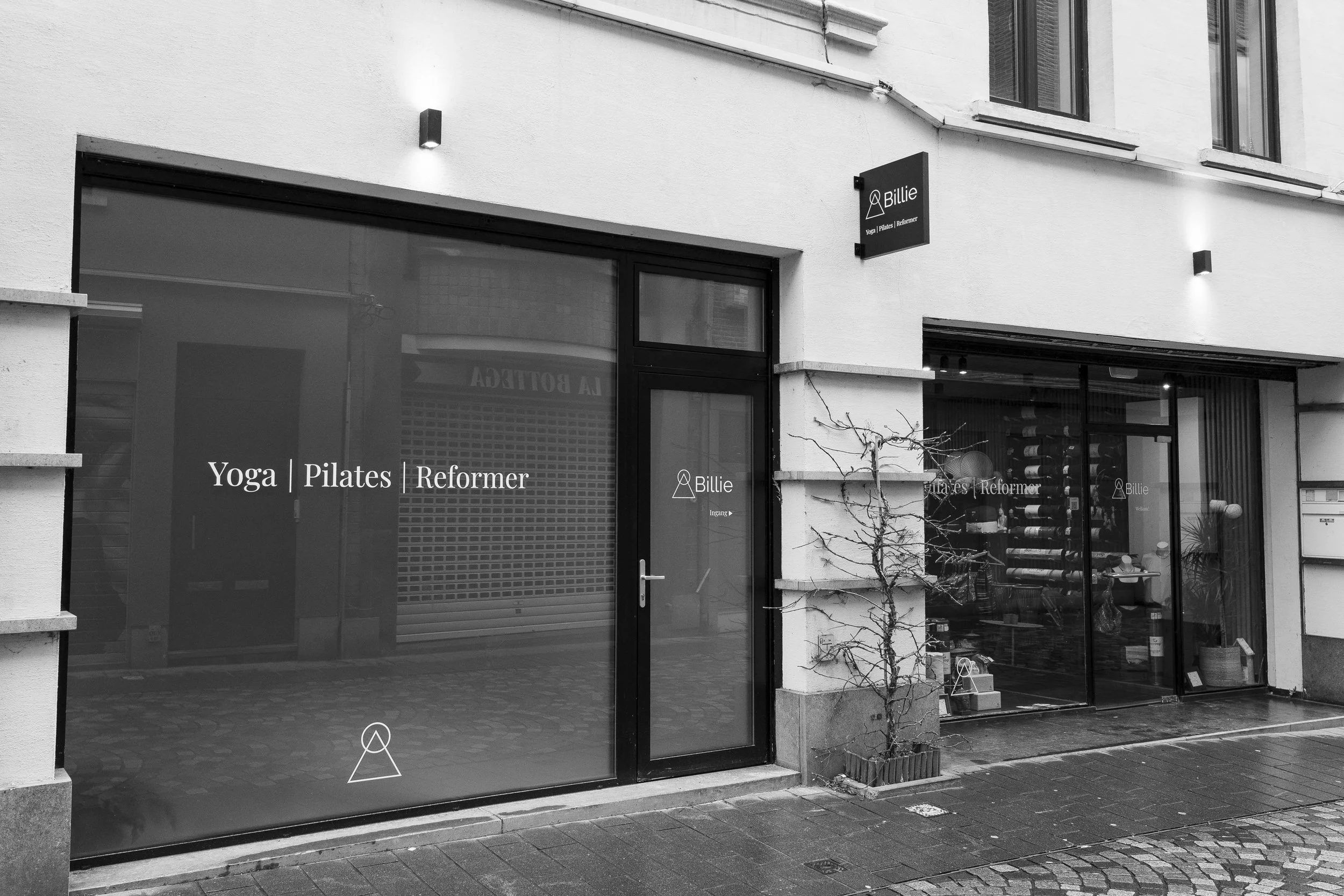 gevel van Billie Studio in de Basiliekstraat in Halle