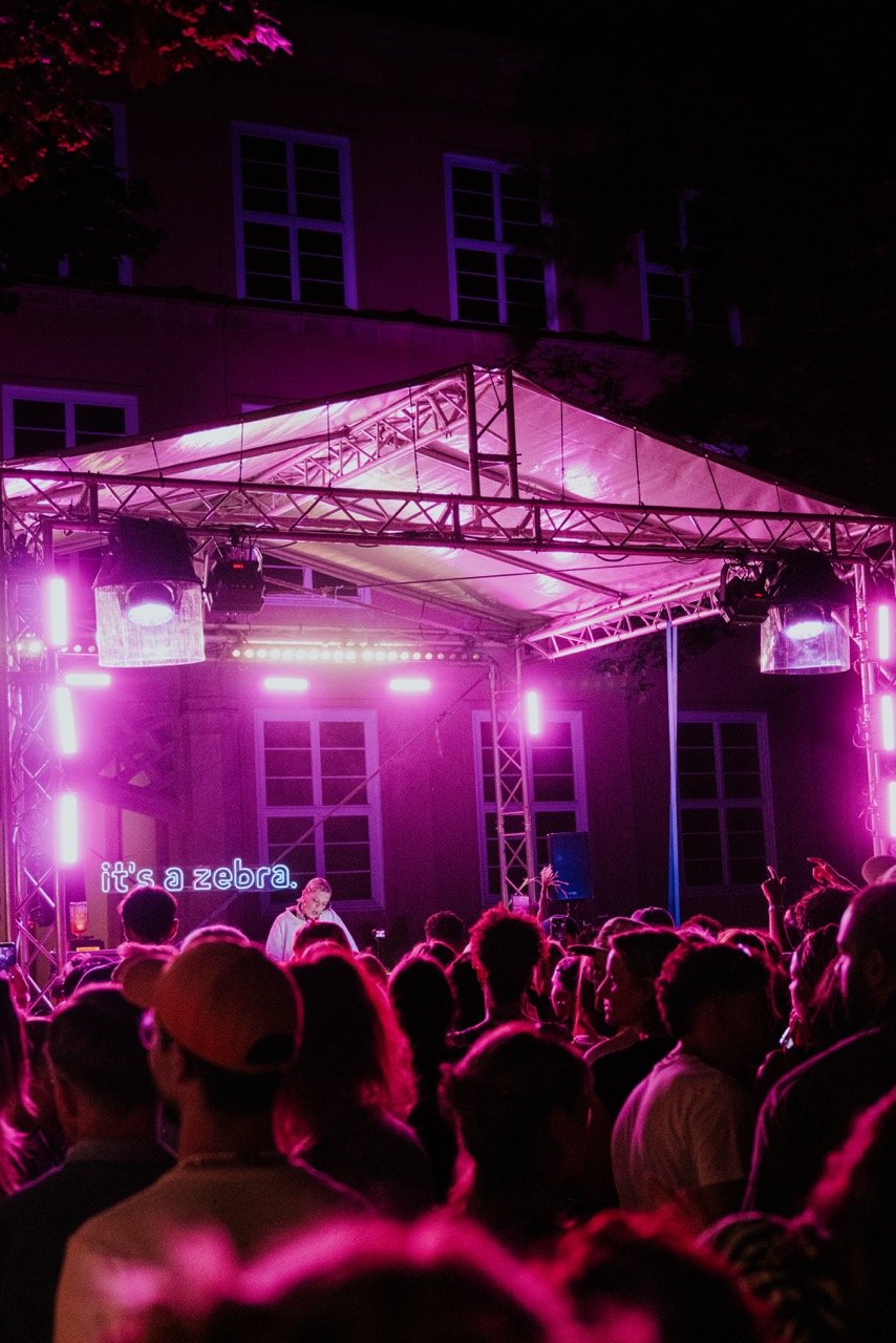 Groß (zebrafestival-JUS07633).jpeg