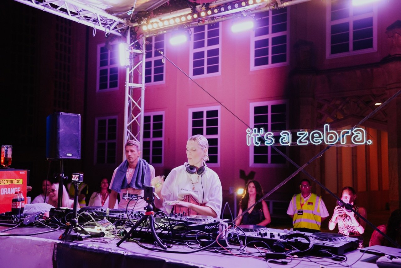 Groß (zebrafestival-DSC01611).jpeg