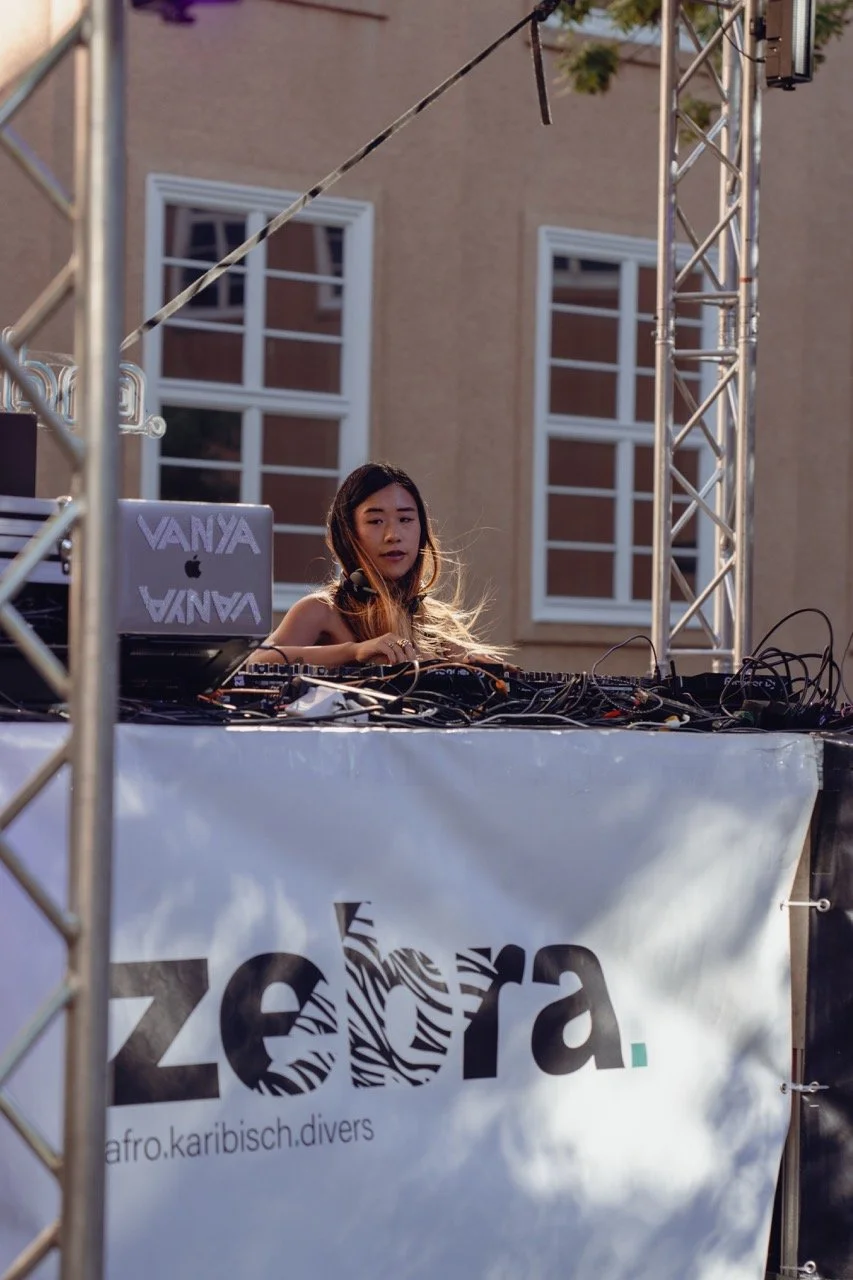 Groß (zebrafestival-JUS07113).jpeg