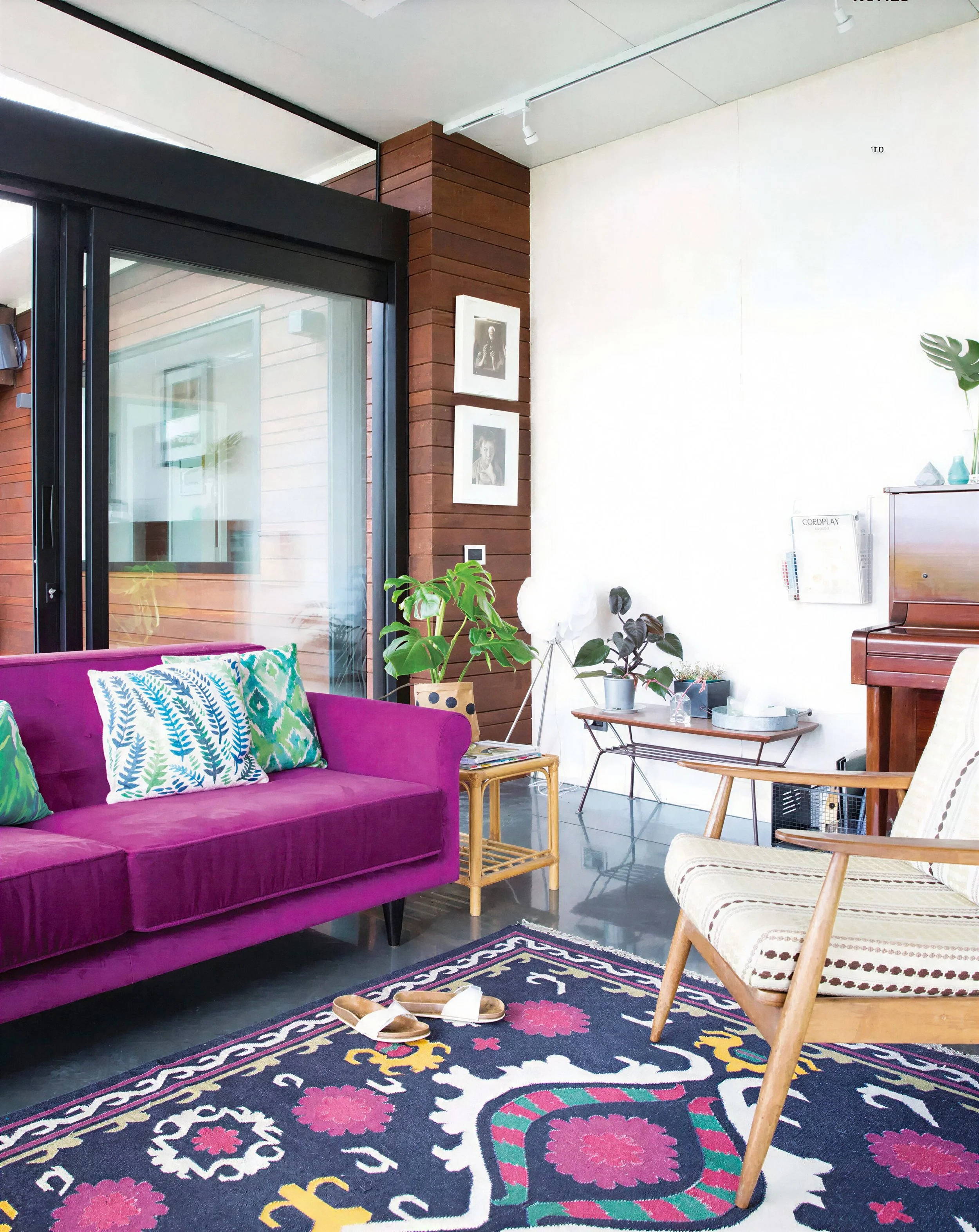 Colourful lounge with magenta sofa and kilim rug, Big Sky Farmhouse interior design, Kaihere