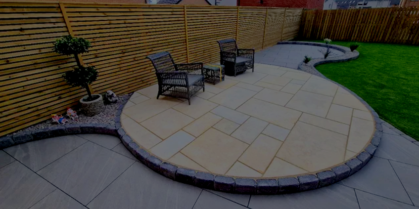 Natural stone paved garden patio