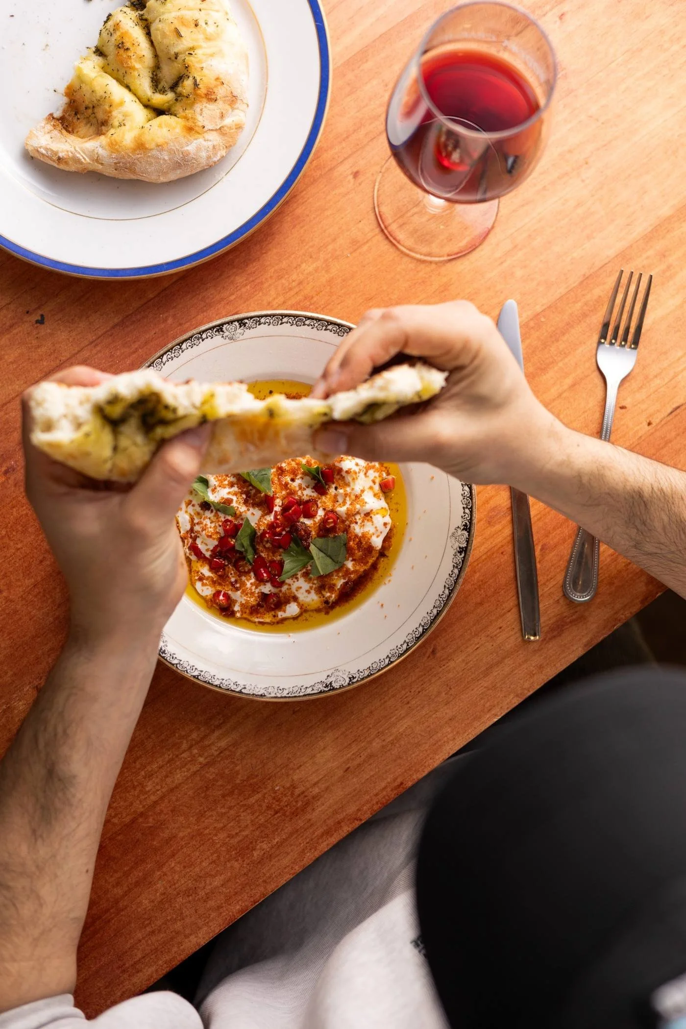 burrata-flatbread-red-wine.jpg
