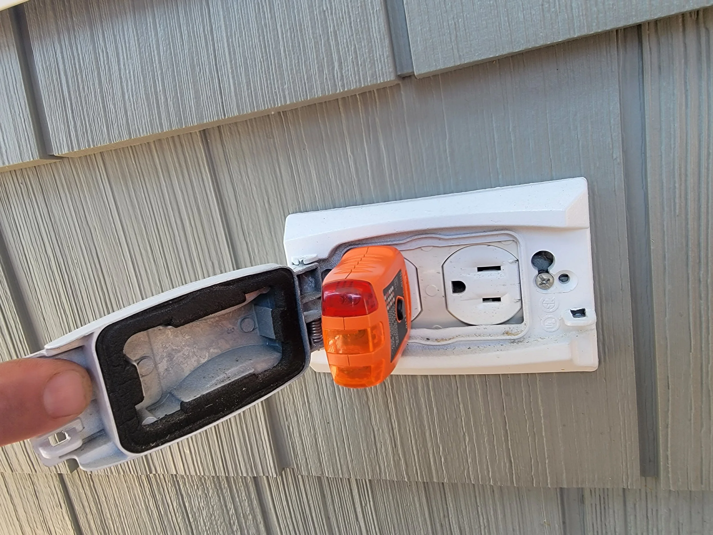 Why Don't My Outdoor Outlets Have Power?
