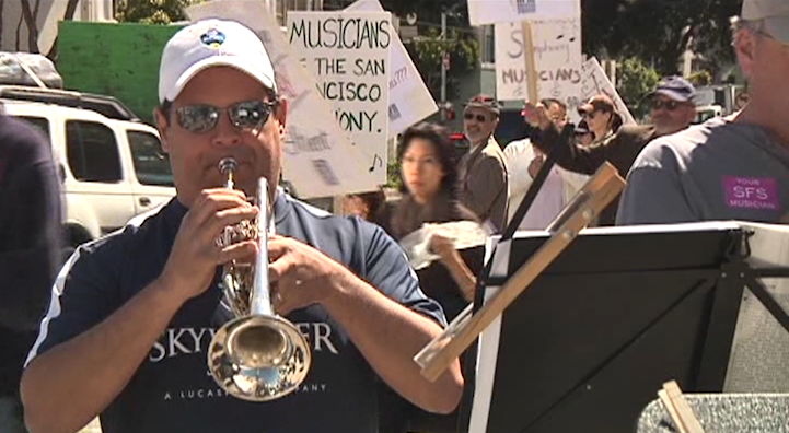 132 SF Symphony members go on strike 90 minutes before concert