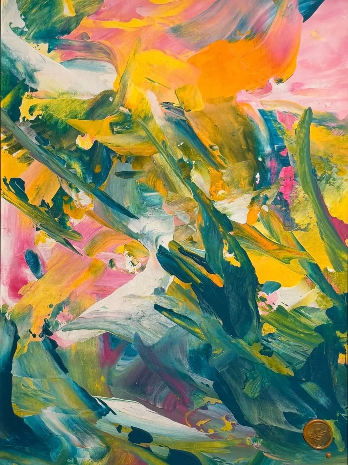 Abstraktes Werk mit lebendigen Farbbewegungen in Gelb, Orange, Pink, Blau, Grün und Weiß, die sich überlagern und zu einem offenen, fließenden Bildraum verbinden.