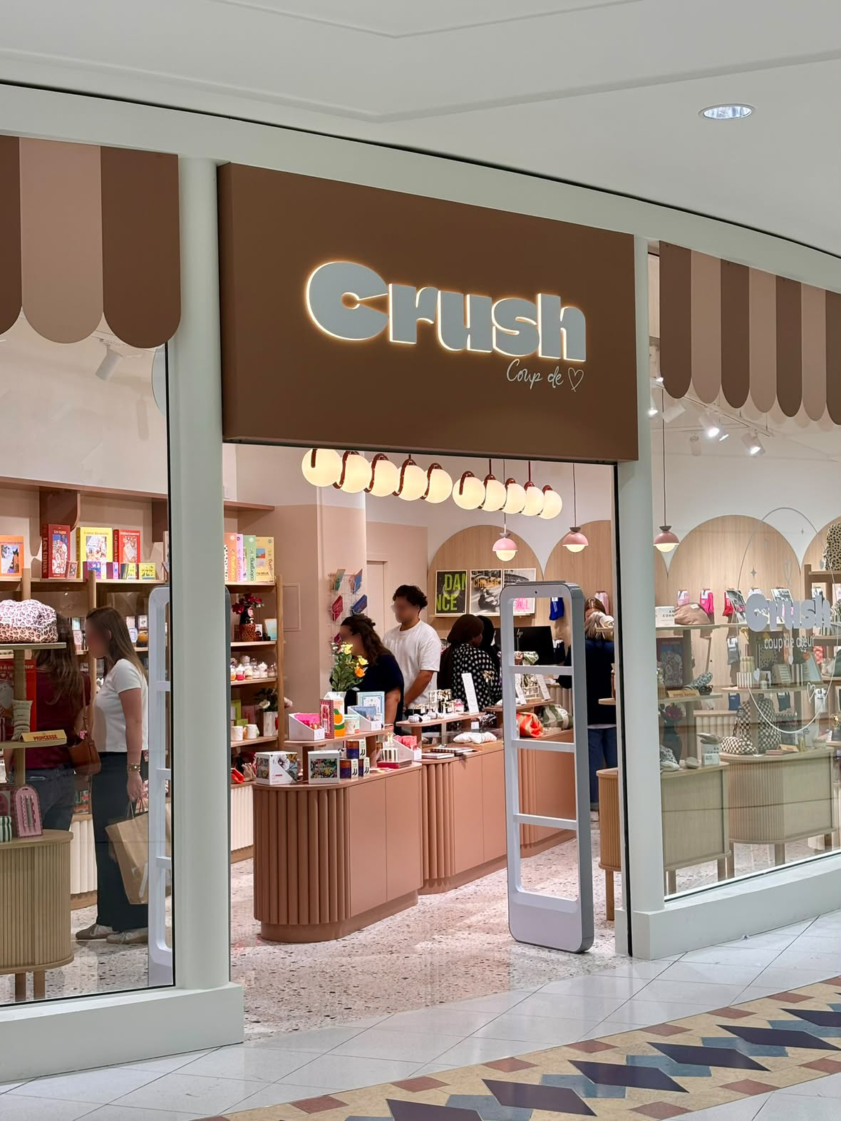 Crush | Centre commercial Atlantis (44)