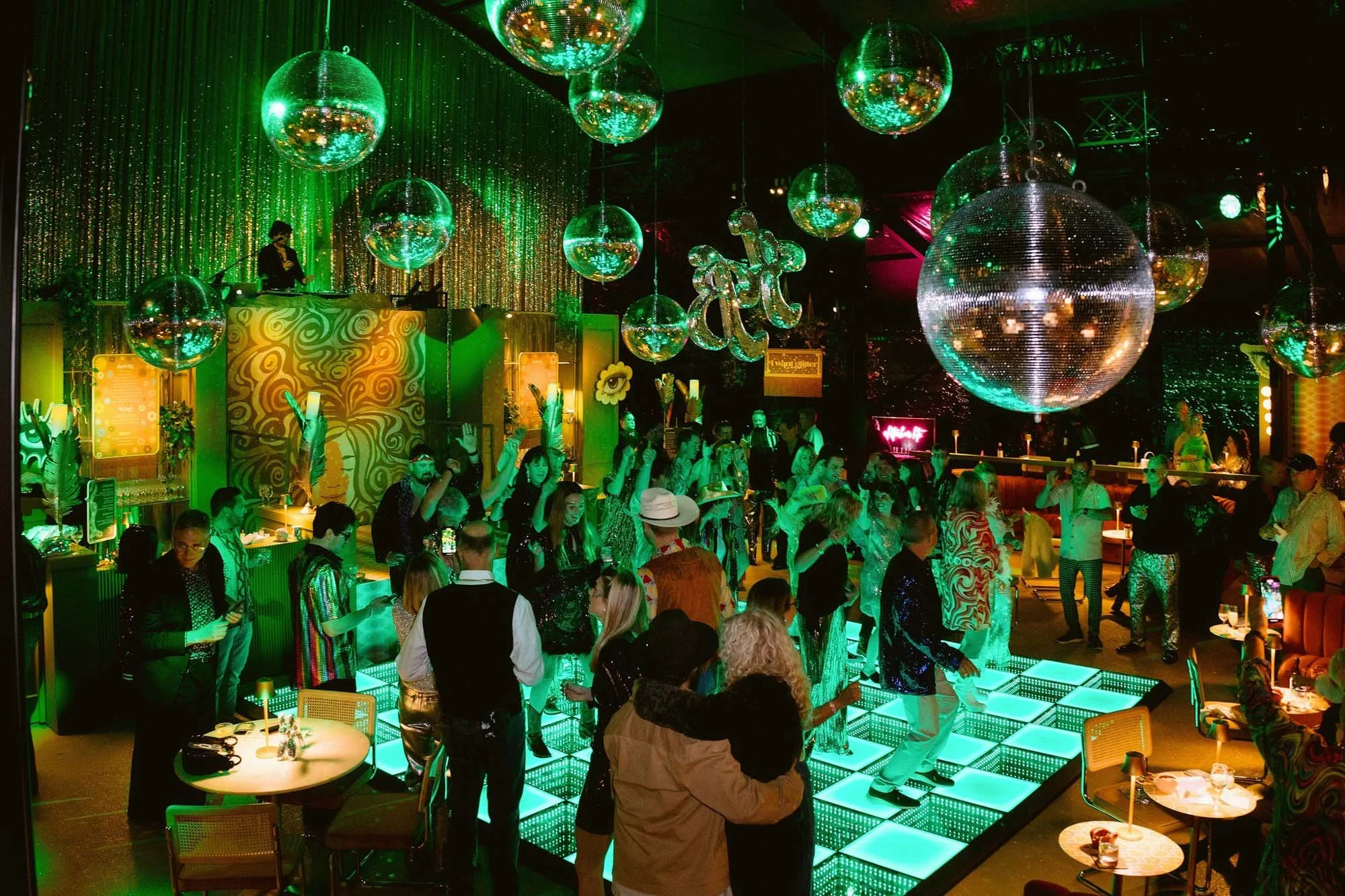 20231231Party0101.jpg