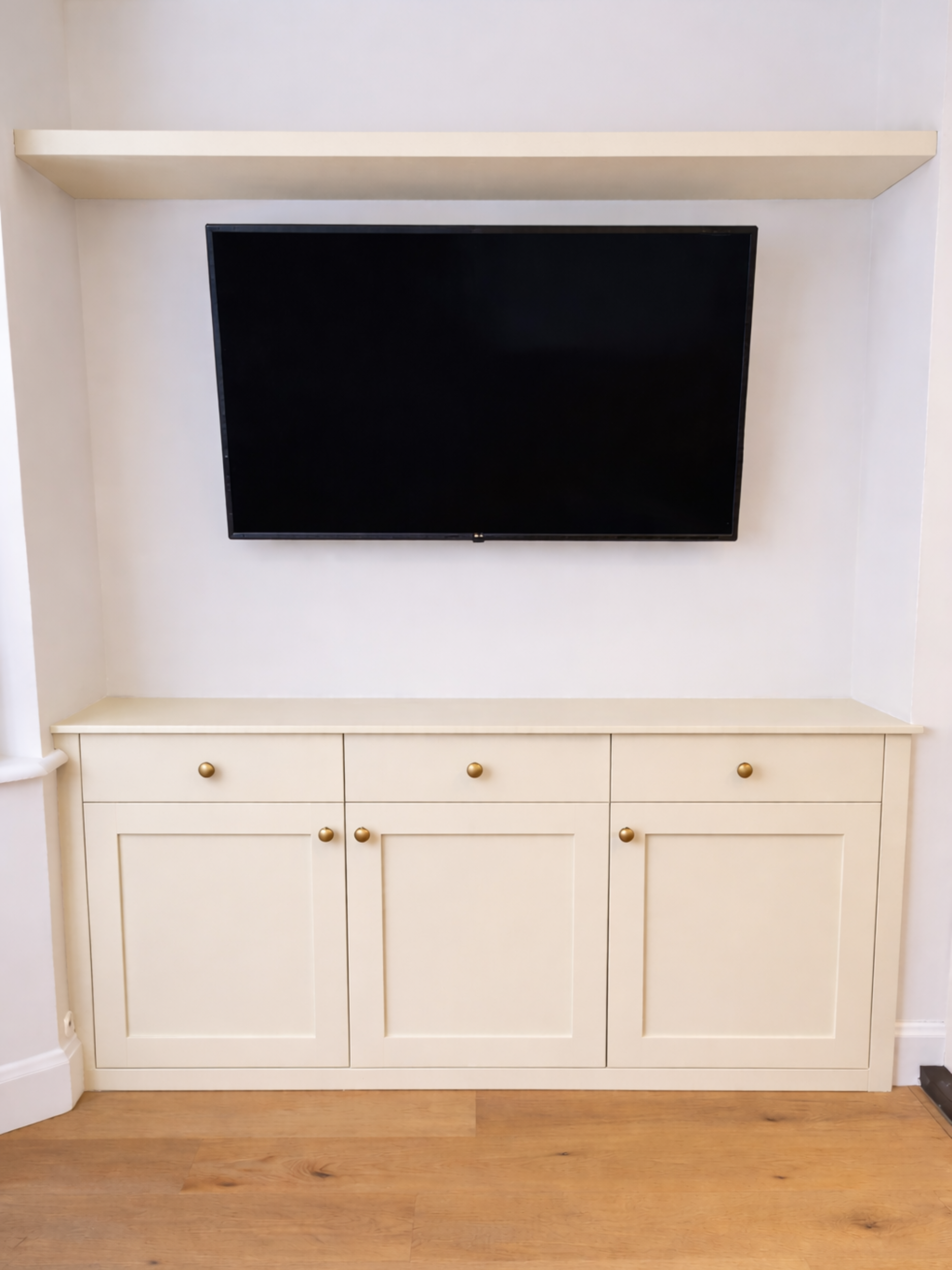 MDF alcove cupboard with shelf