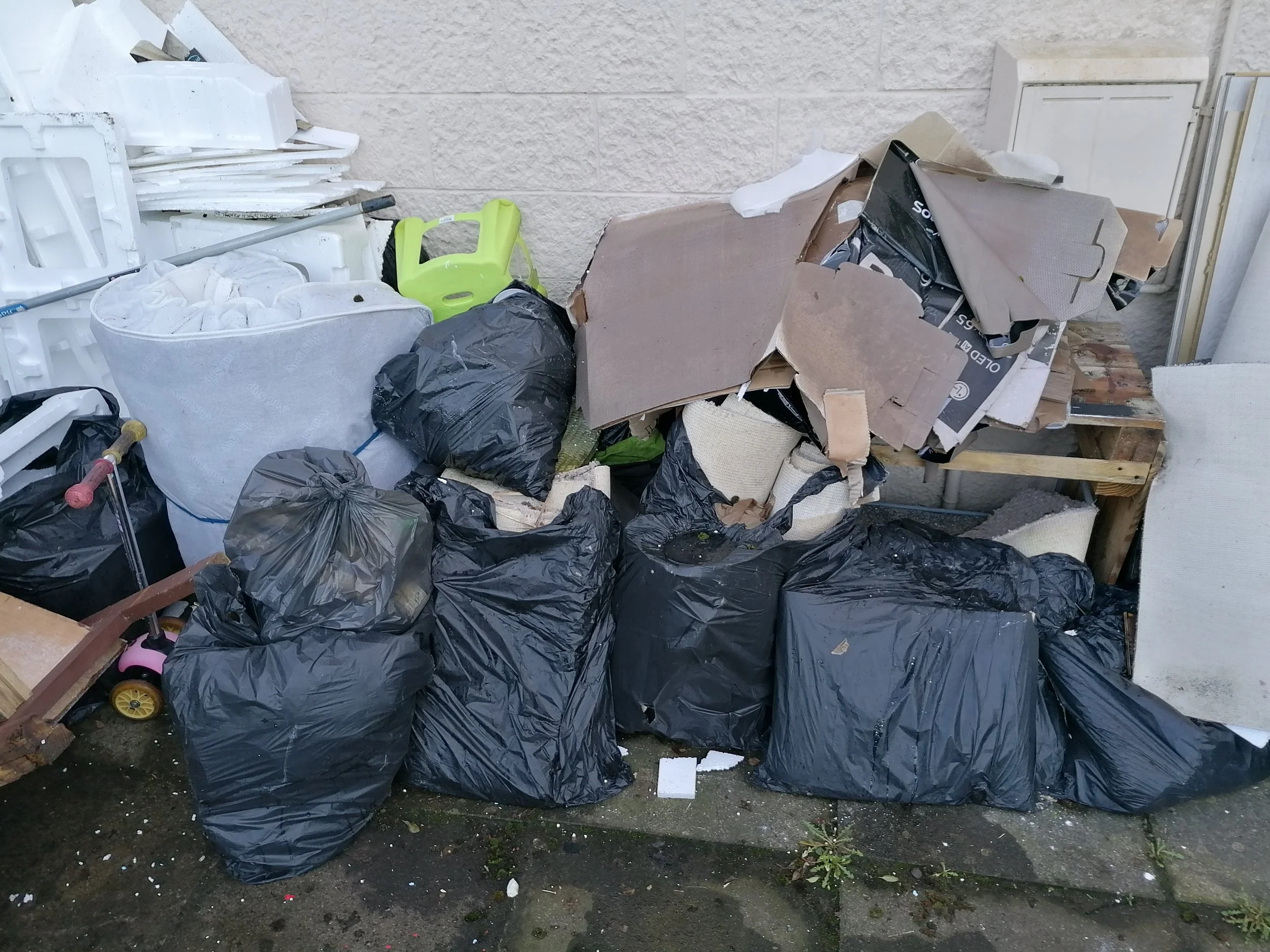 How to dispose of your rubbish legally