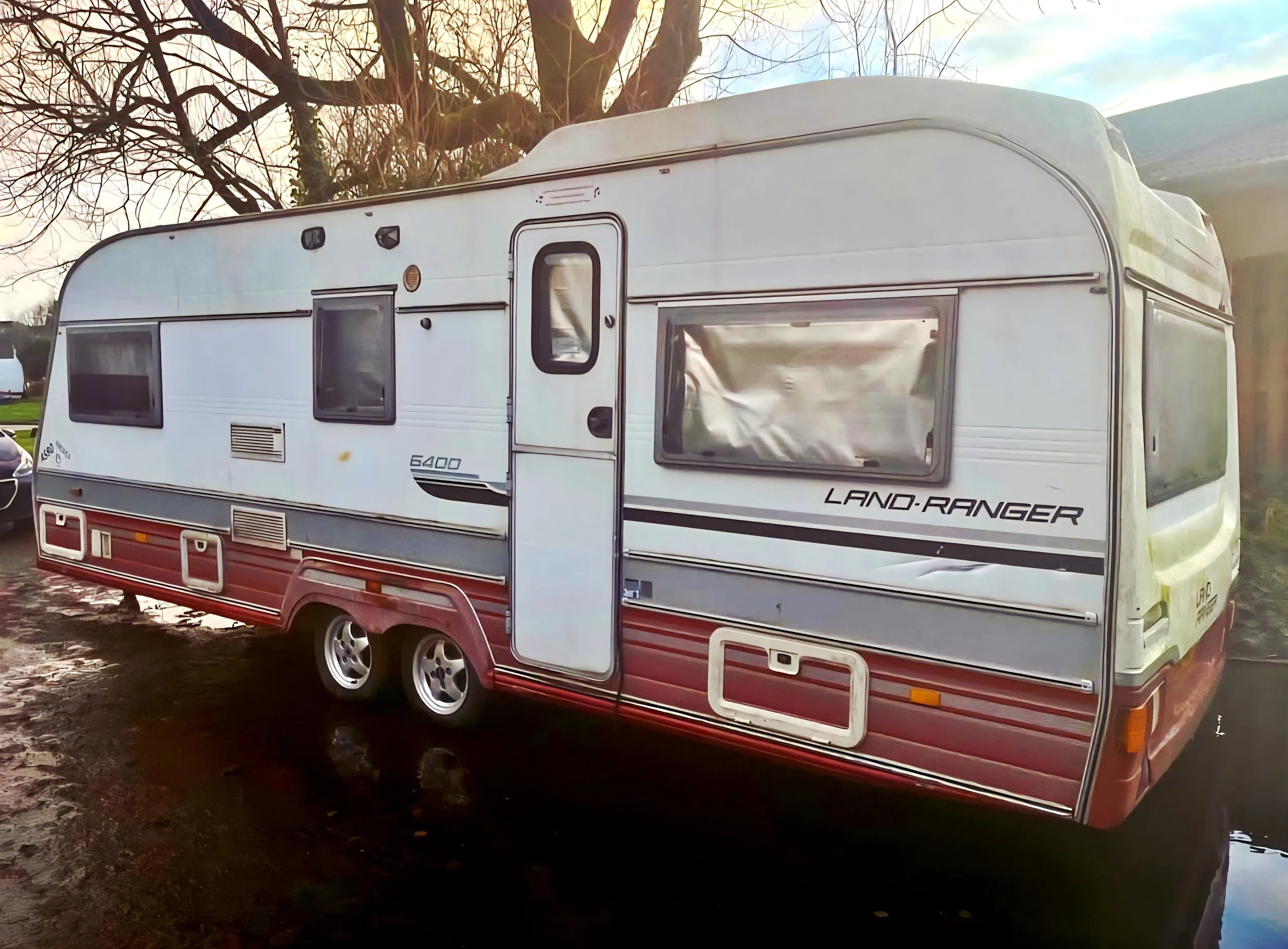 Selling a caravan with damp, what is my damp caravan worth
