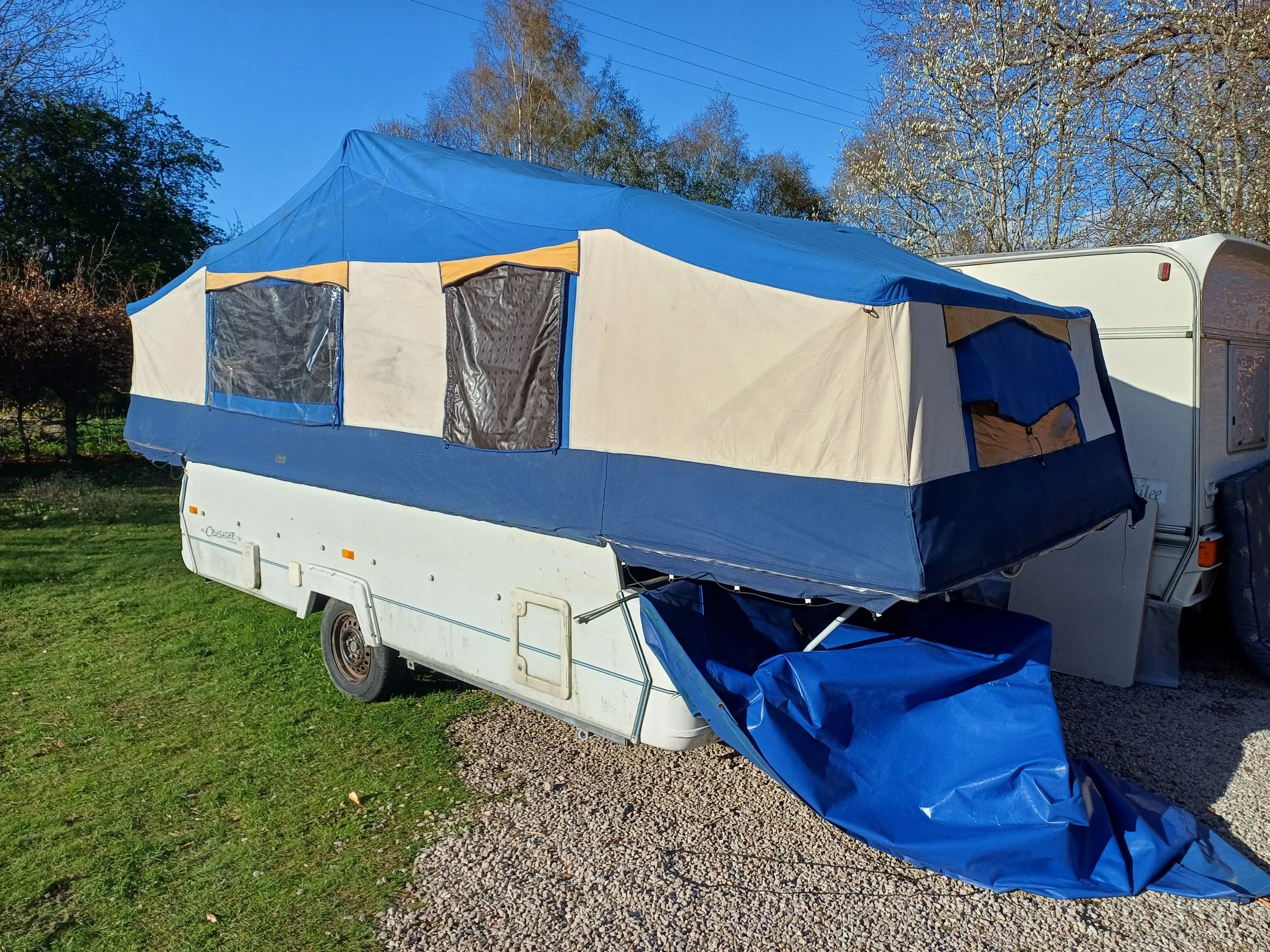2000-conway-crusaider-salvaged-scotia-caravan-salvage.jpg