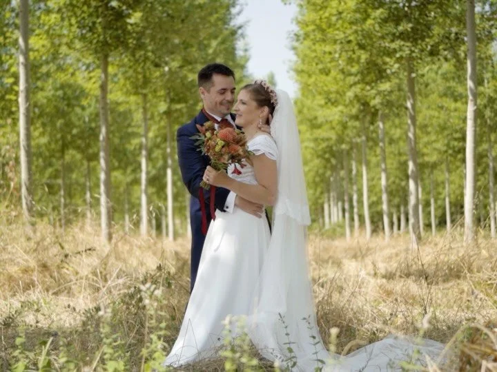 Juste deux tourtereaux qui profitent du plus beau jour de leur vie 💍

#mariage #wedding #weddingfilm #videaste #filmdemariage #france🇫🇷