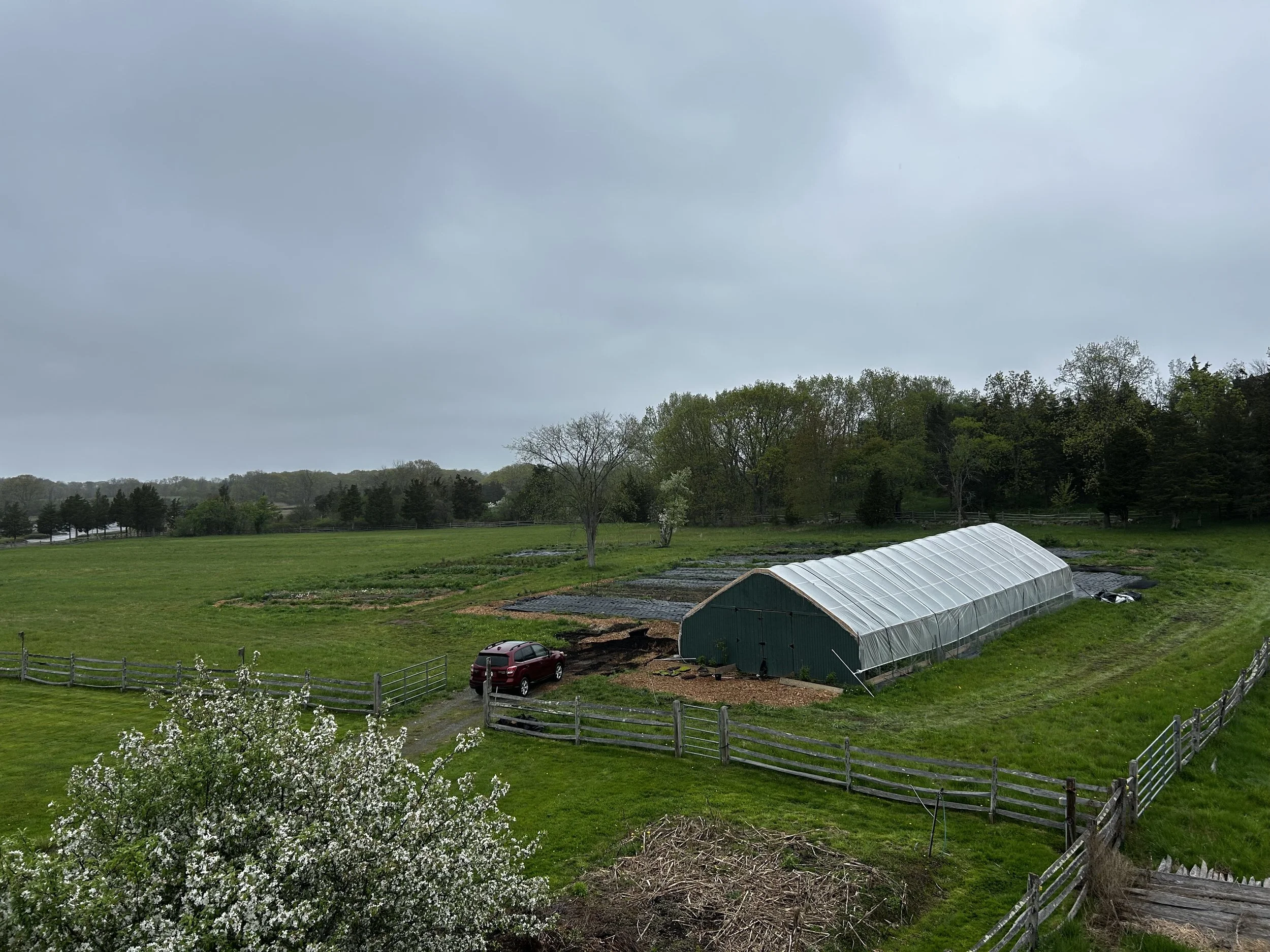 BUILDING OUR LEDGEWOOD FARMS 26’X72’ HIGH TUNNEL - A PHOTO GALLERY