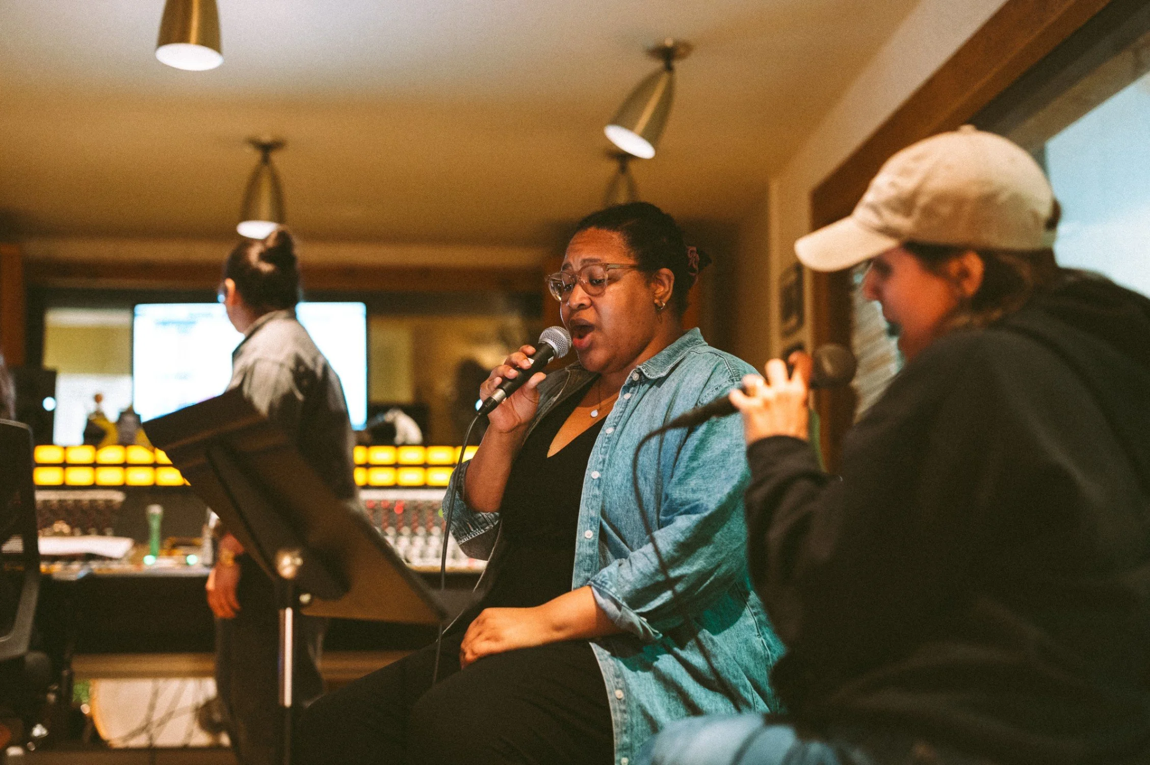 lauraschneiderphoto_NashvilleWomenInJazz-077_optimized.jpg