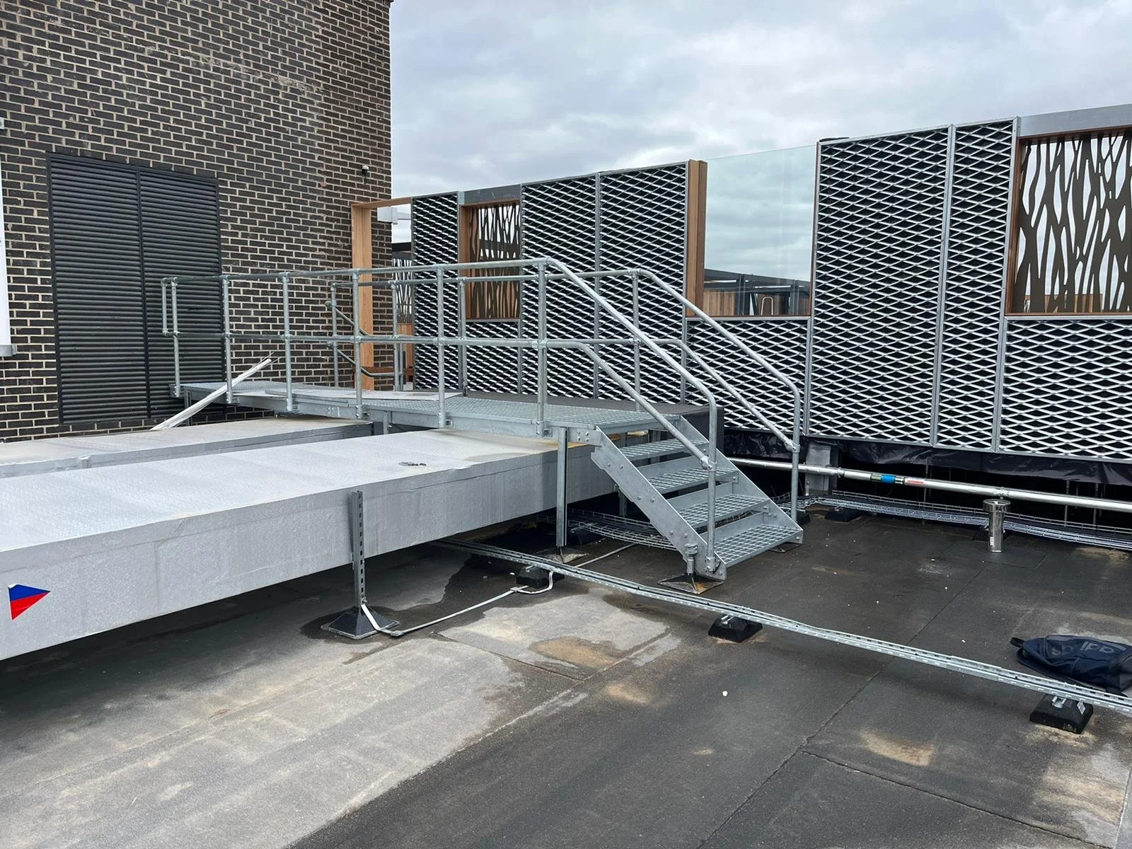 Fabricated gantry and steps.jpg