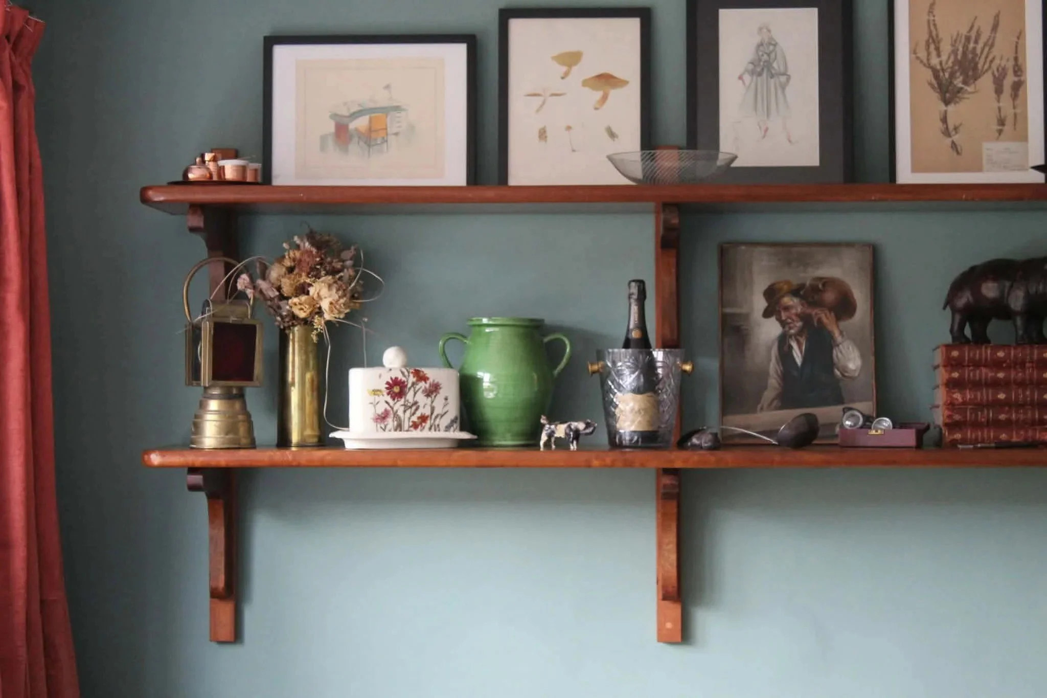 fig-pew-shelves-styled.jpg