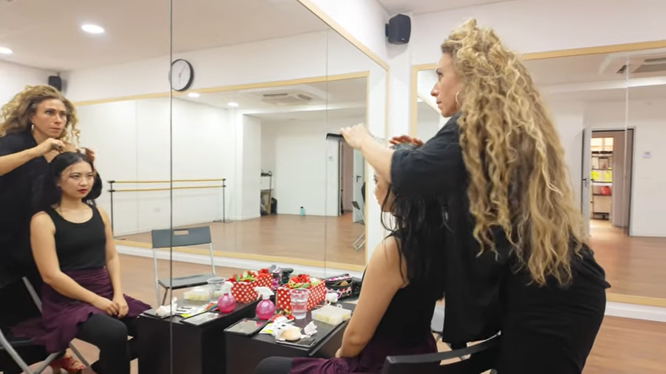 Flamenco Makeup & Hairstyling Tutorial