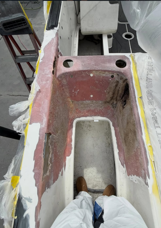 Gelcoat vs Fiberglass: What Is the Difference?