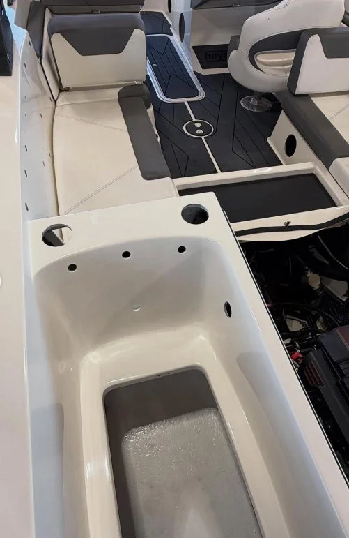 fiberglass repair done at sergio's boat spa boat repair shop.