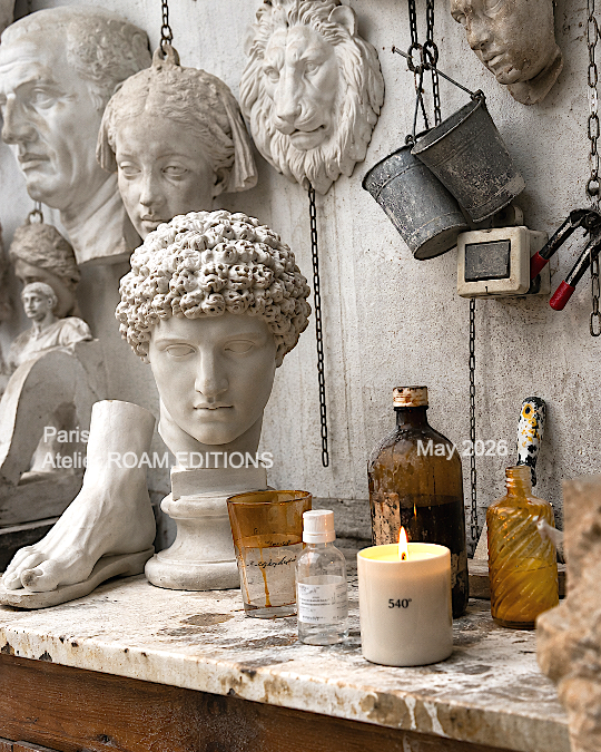 In-Situ-540°-Atmpspheric-Object-Artisanal-Candle-Roam.Editions-Luxury-Candle-09.png
