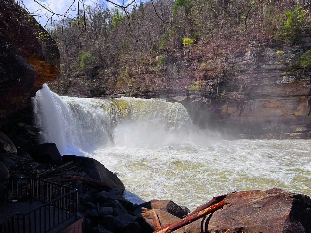 400 28396 - Cumberland Falls.jpg