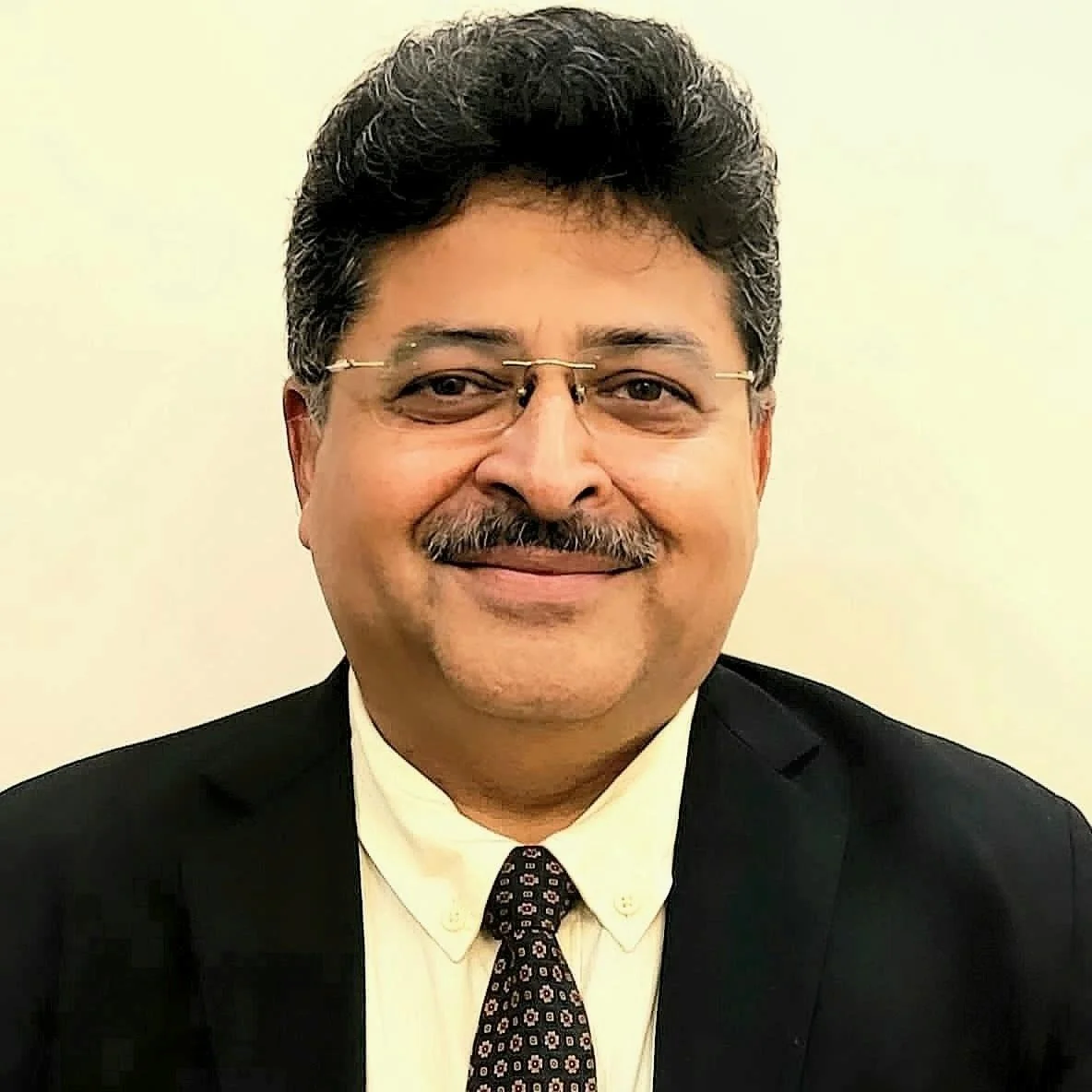 Sanjay Bahadur, certified clinical hypnotherapist, healer, trainer, and wellness coach