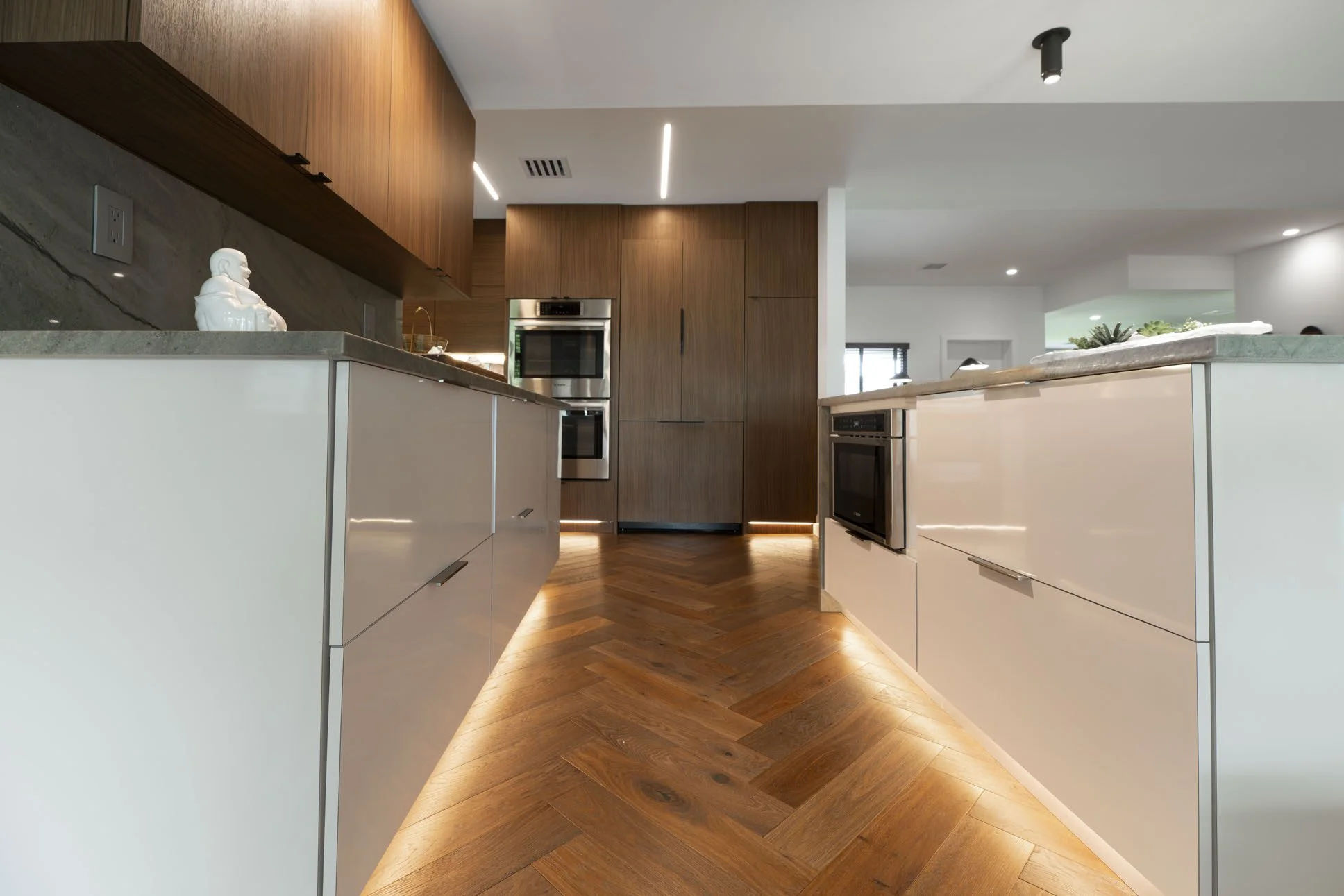 Contemporary Kitchen Remodel by JMI Construction & Design project photo 4