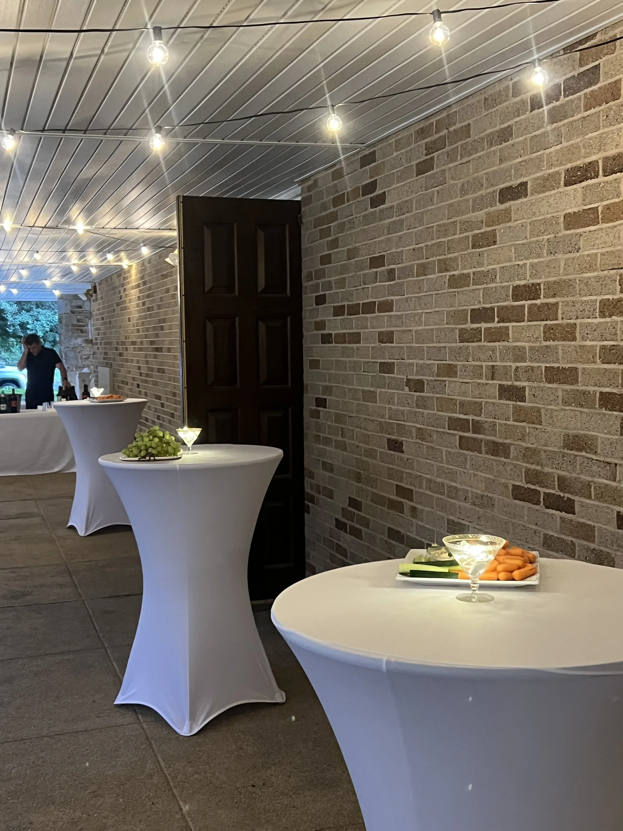 Portico reception setup
