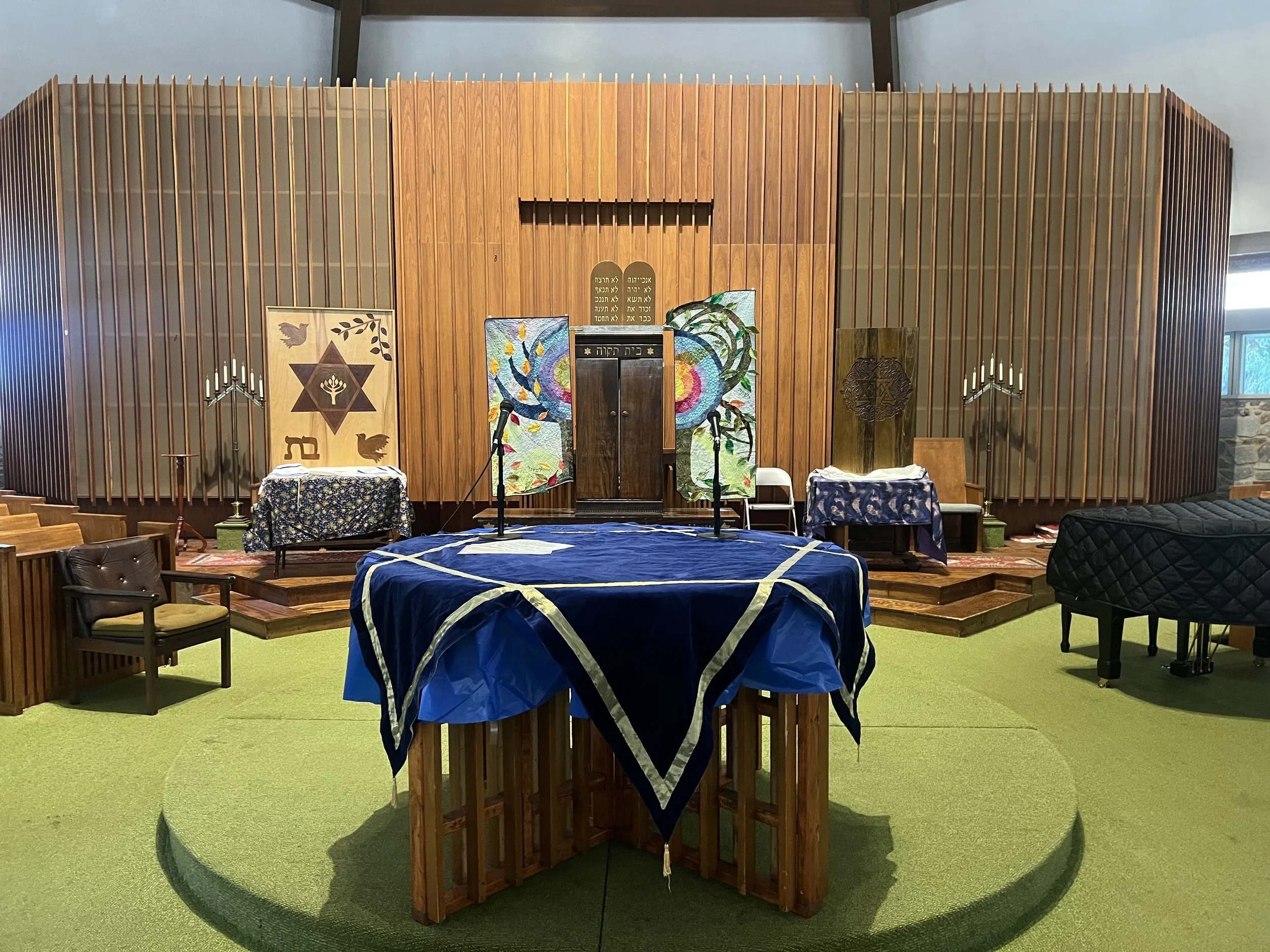Beit Tikvah service