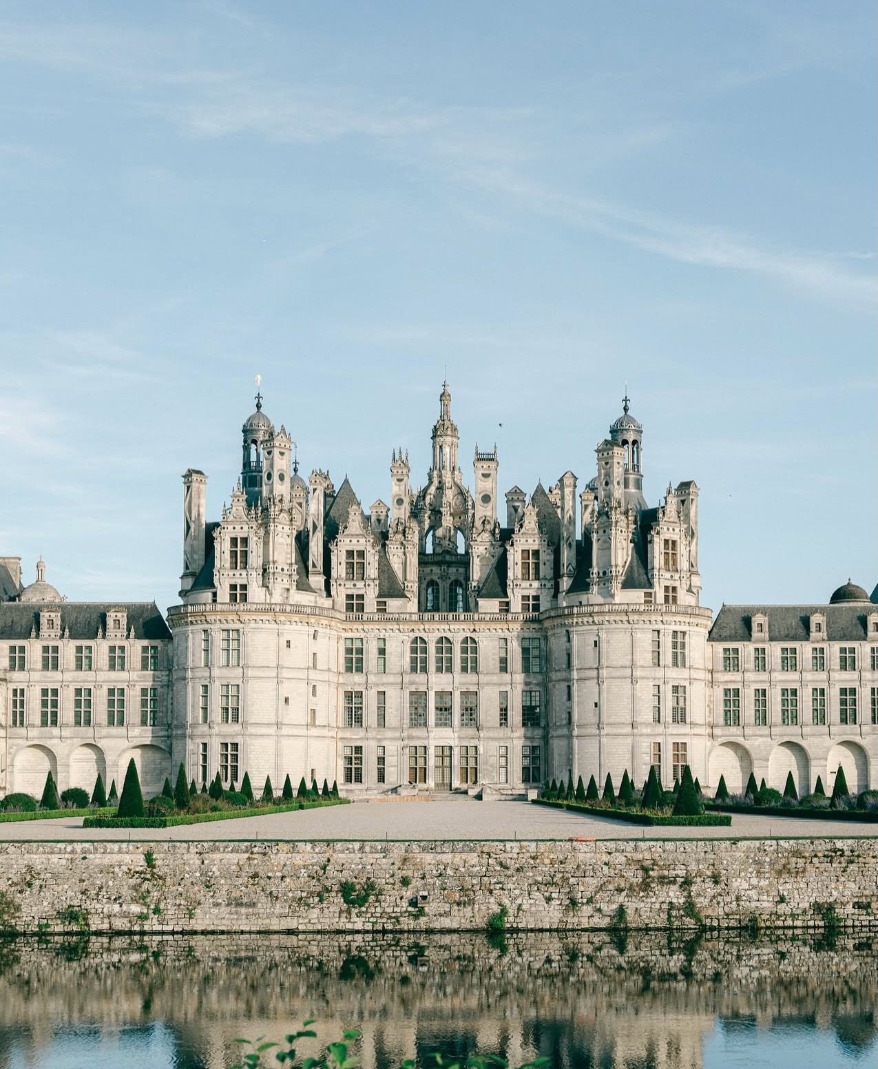 Ch&acirc;teau de Chambord is the kind of place that stays with you long after you leave.

What impressed the most wasn&rsquo;t just its famous architecture, but the feeling of space. The ch&acirc;teau was designed to make an impression - with its mon