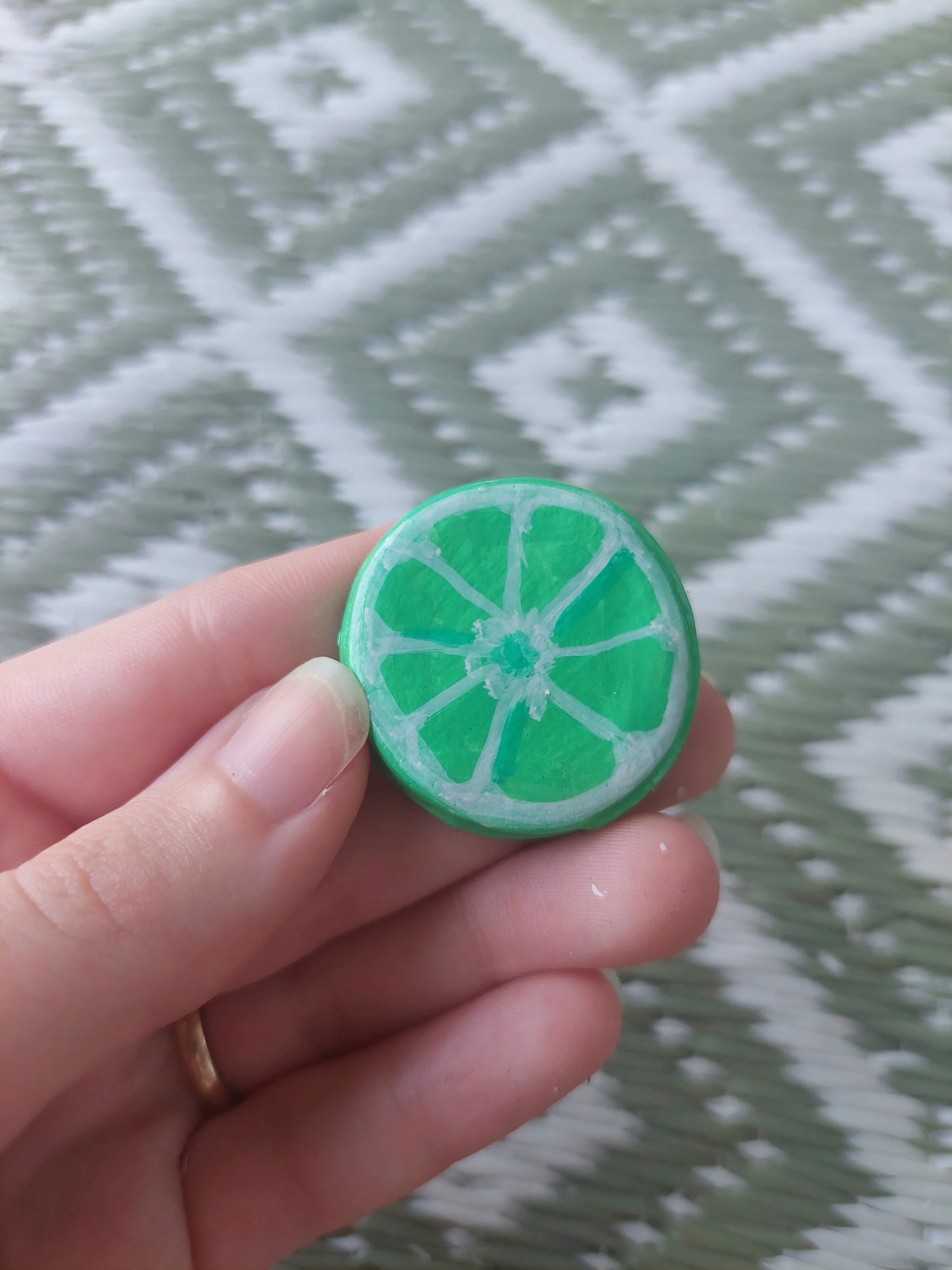 Lime Slice Clay Pin
