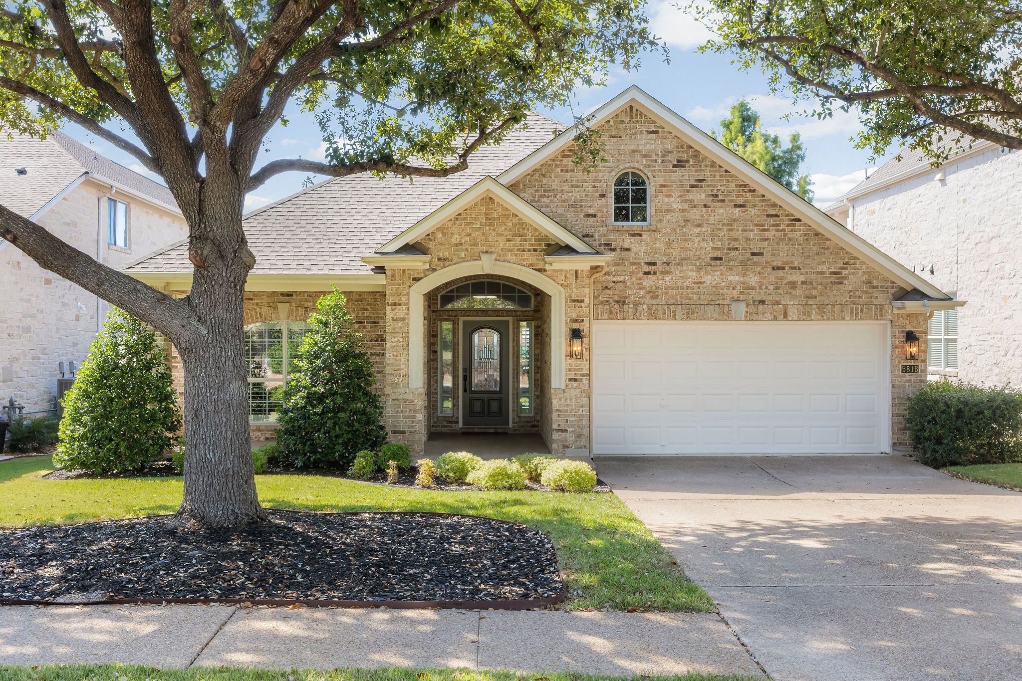 5816 Brittlyns Court