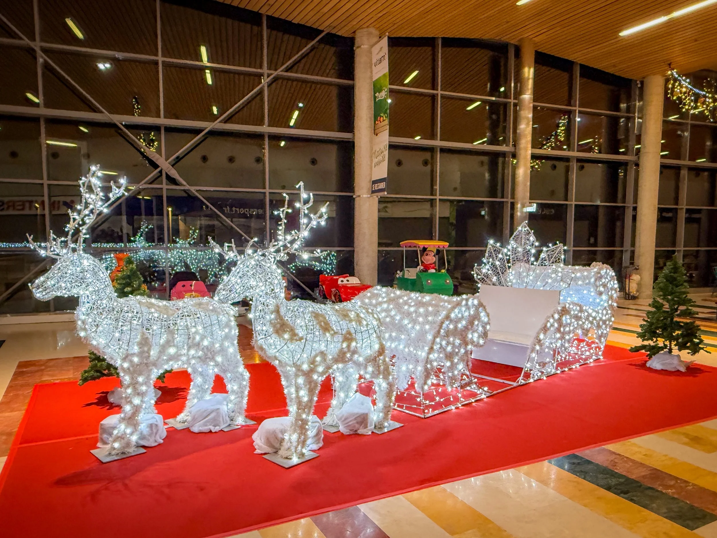 Illuminations_Noel_WP_04.jpg
