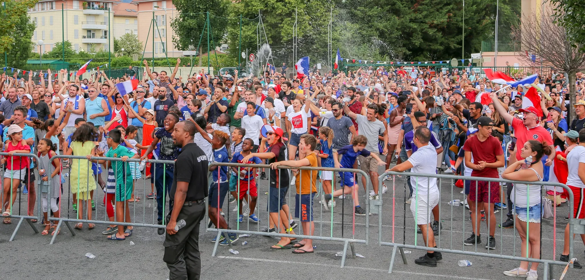 Waveprod fan zone pour collectivités à ville-la-grand