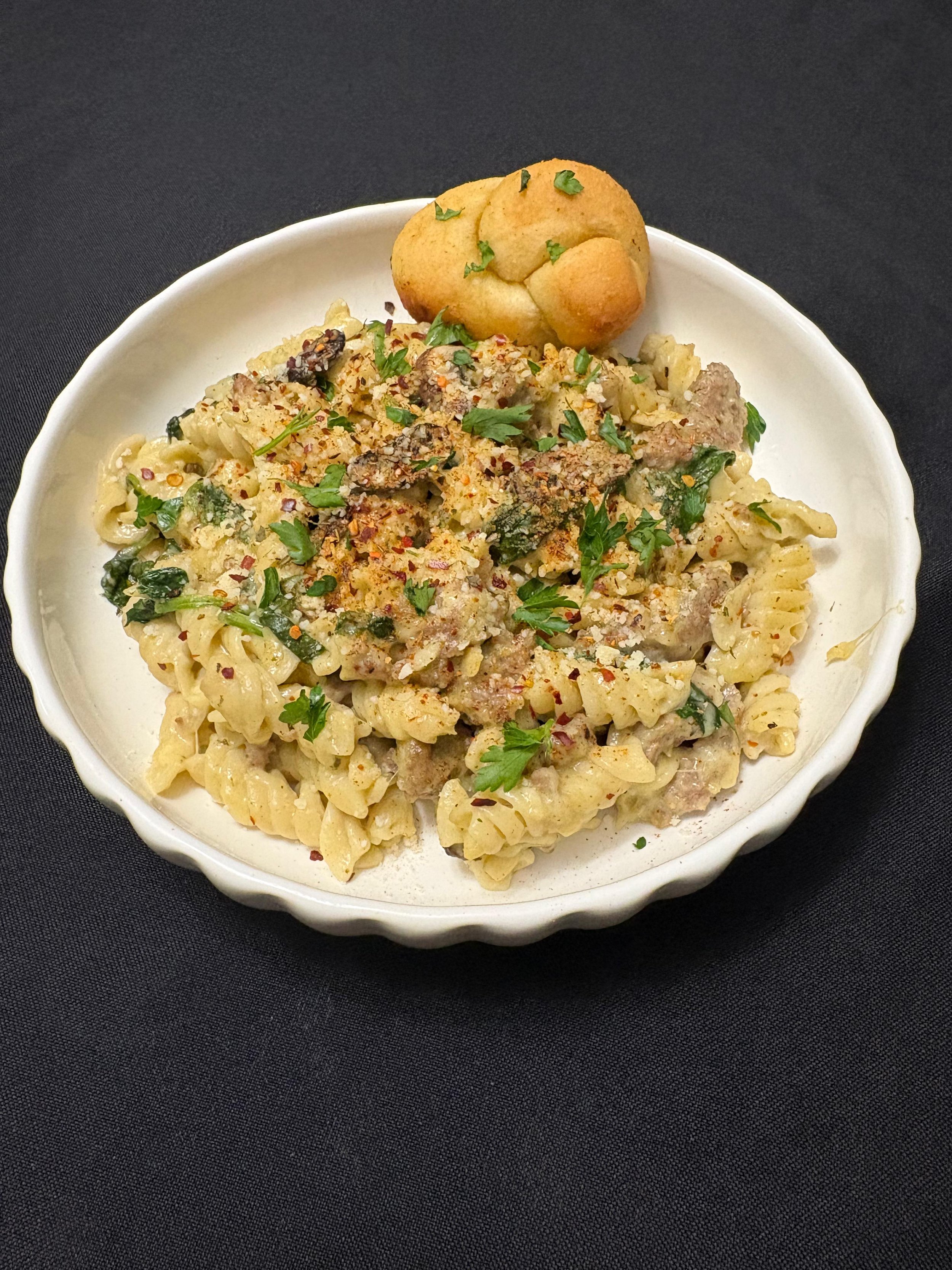 Creamy Mushroom Spinach Sausage Pasta.jpeg